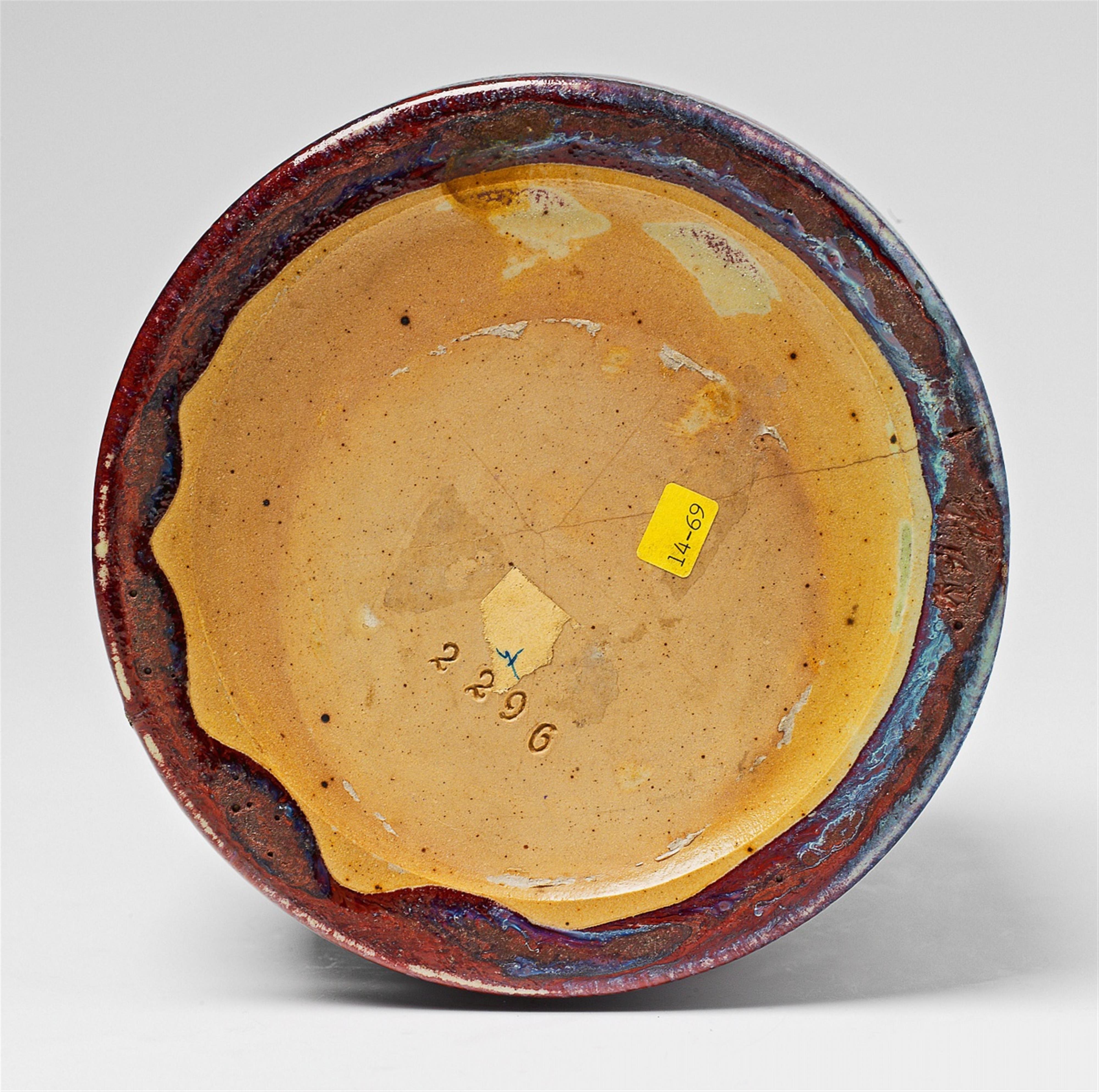 A cylindrical copper-red feldspar glazed stoneware vase - image-3