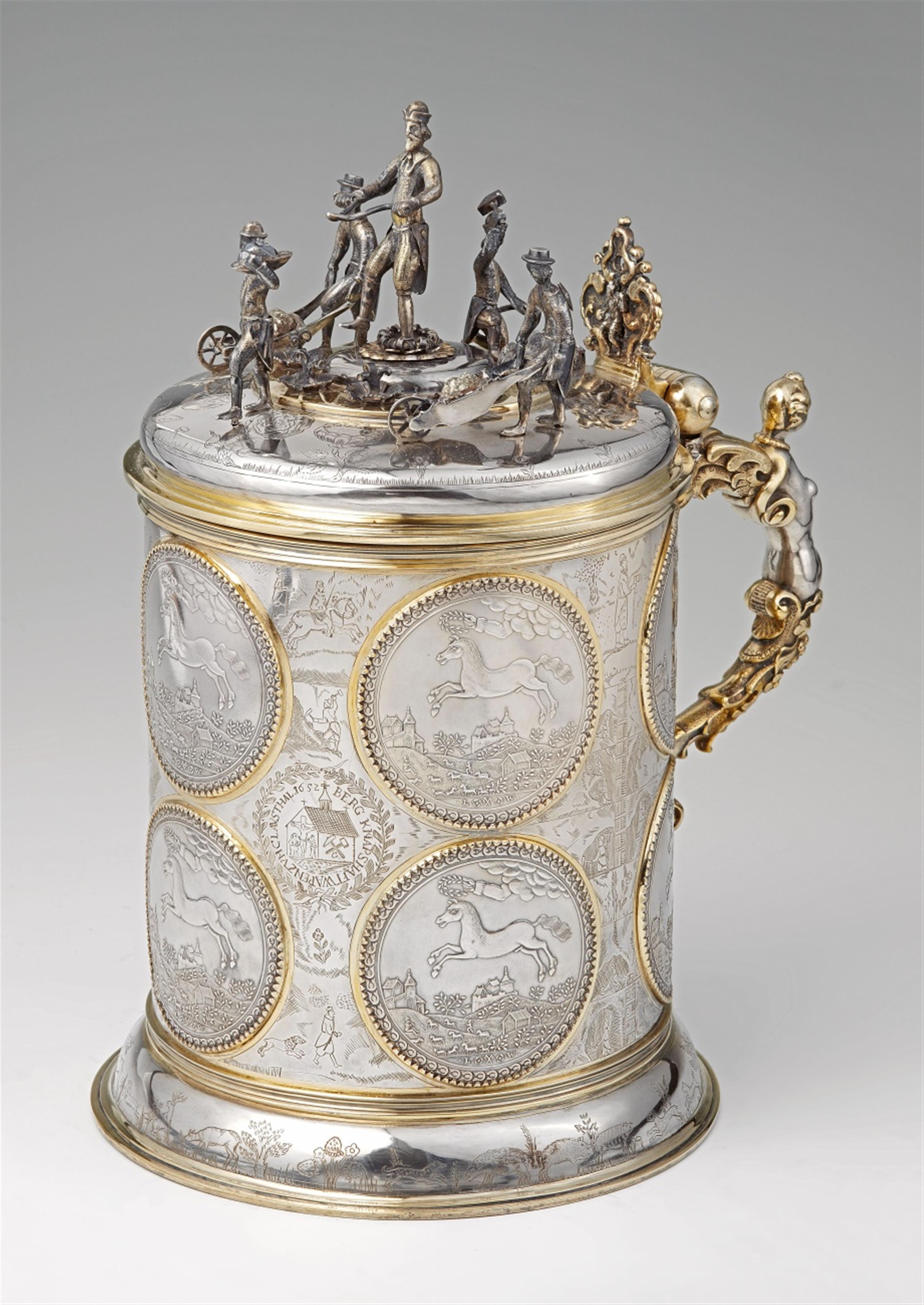 A Hildesheim parcel gilt silver replica of the "Oberharzer Bergkanne" - image-1