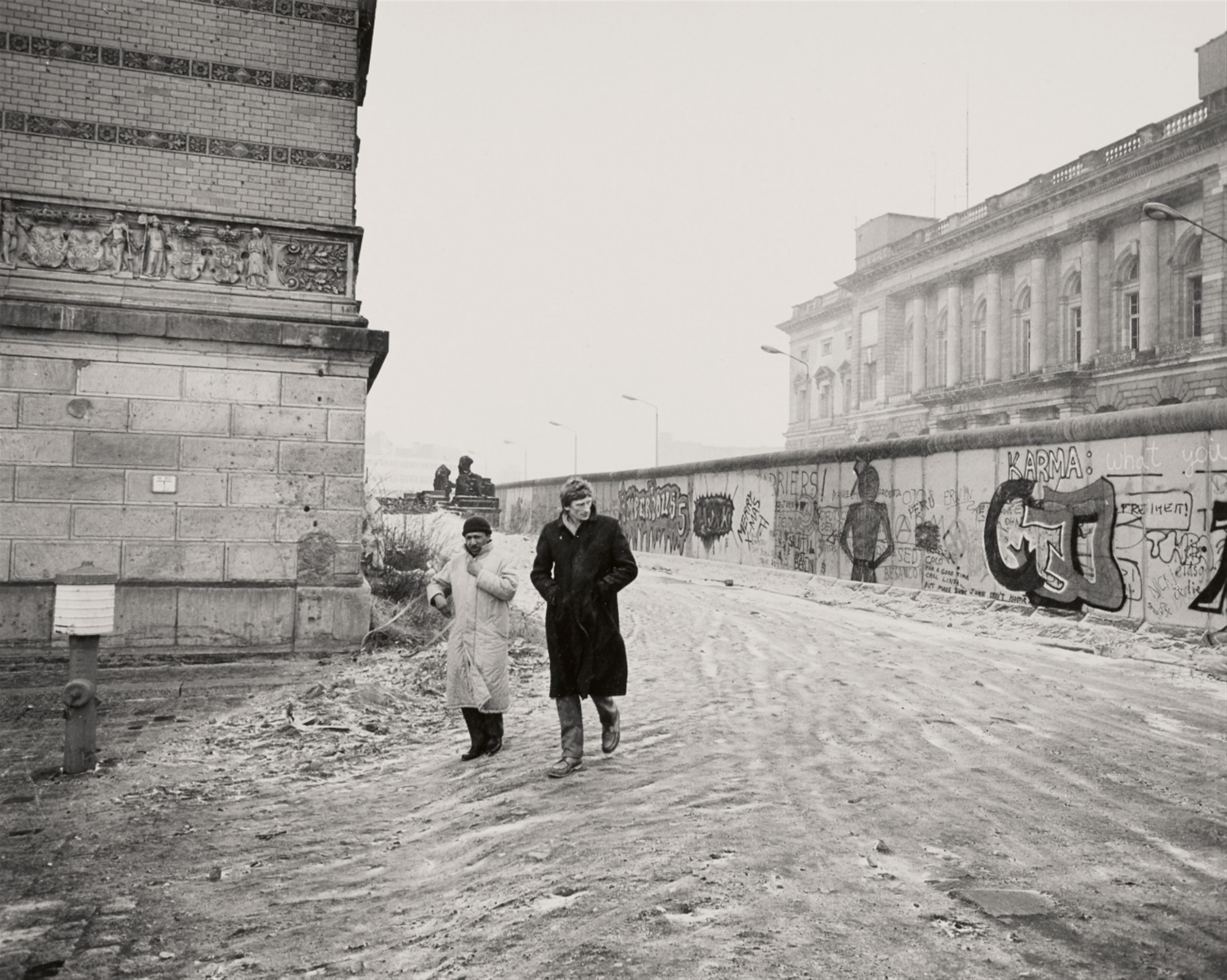 Thomas Lüttge - Mauer im Winter, Berlin. Erich gib doch endlich auf, Berlin - image-2