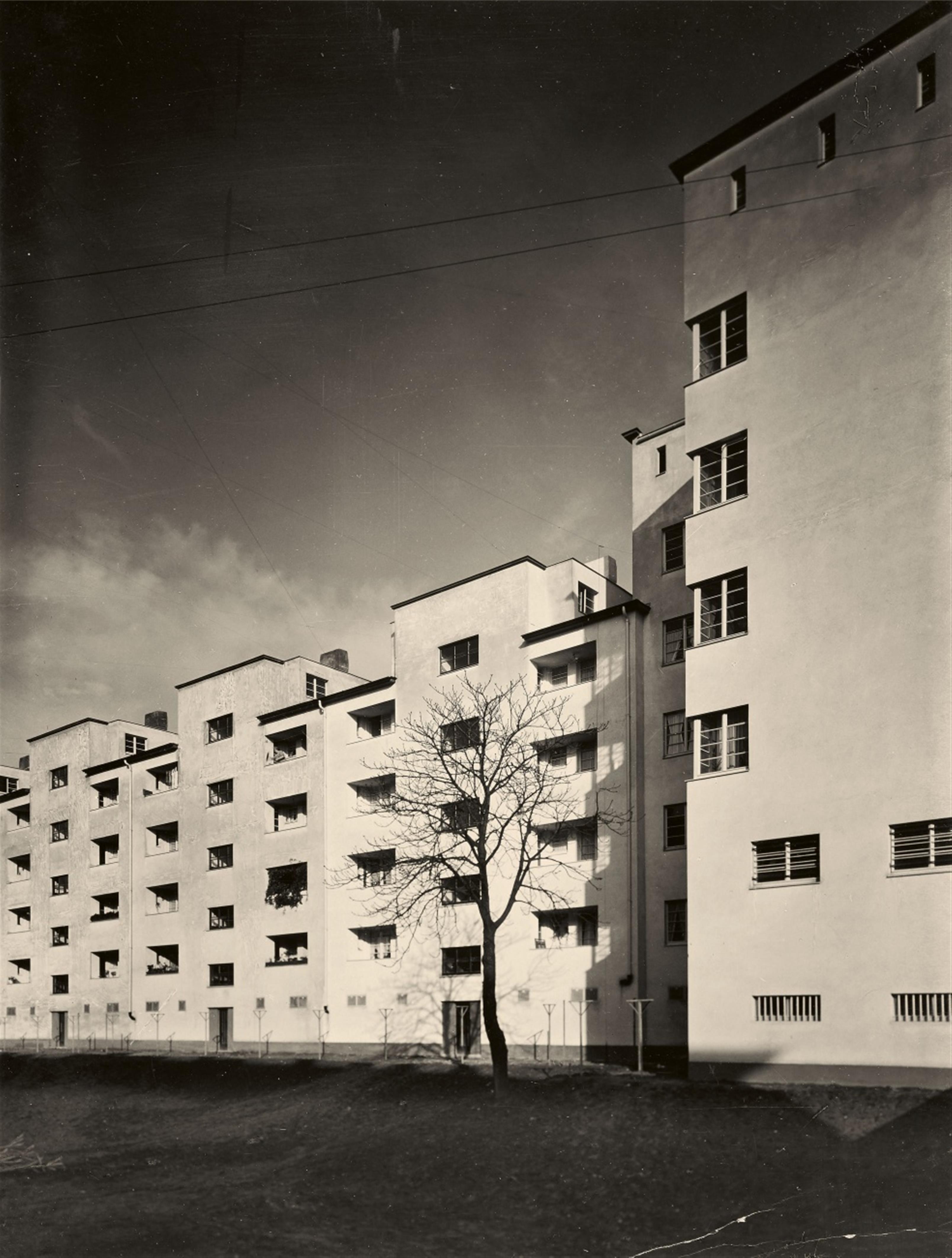 Werner Mantz - Bebauung an der Boltensternstraße, Naumann-Siedlung, Köln-Riehl - image-1