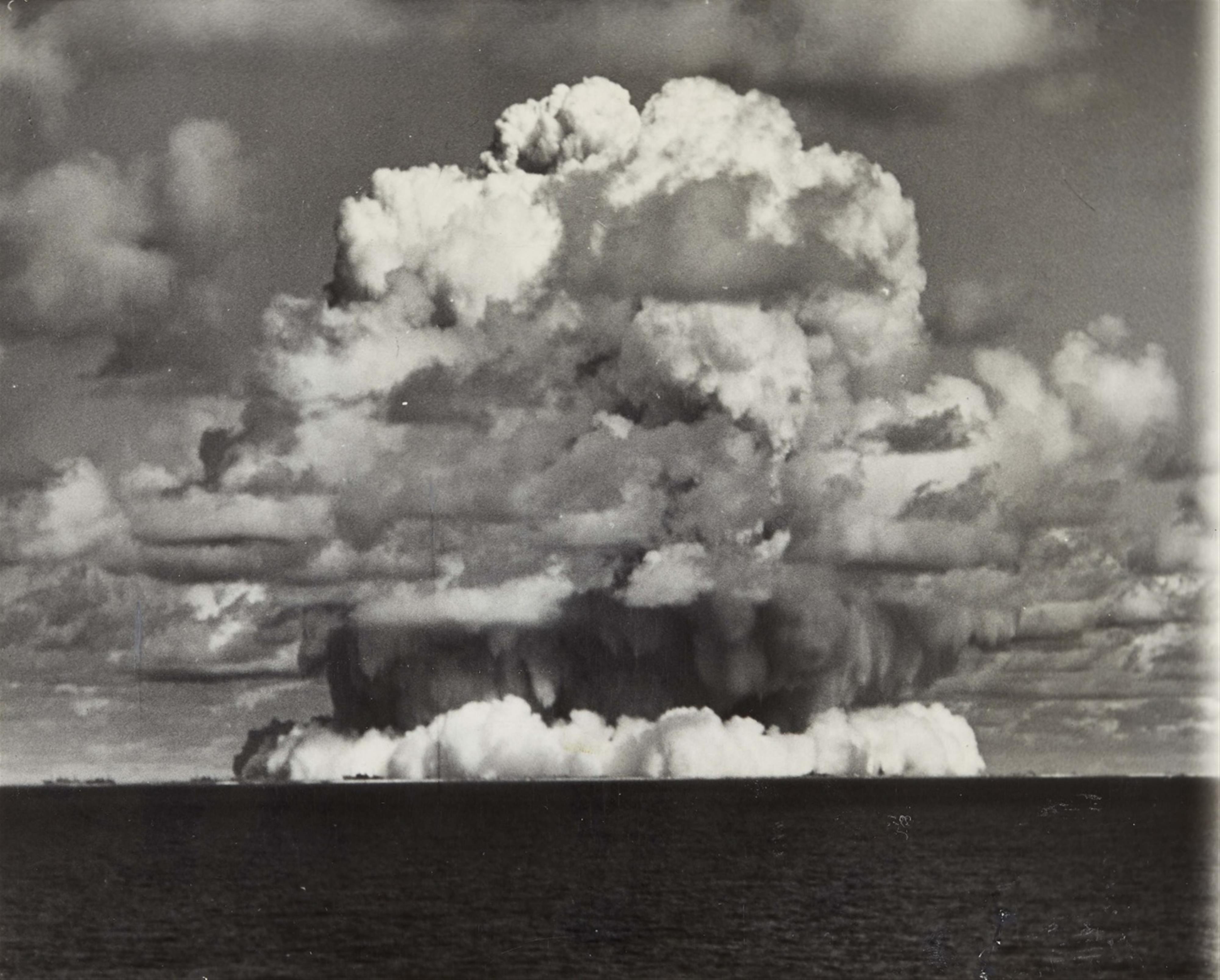 Associated Press Photo - Atomic bomb test, July 25, 1946, Bikini Lagoon - image-1