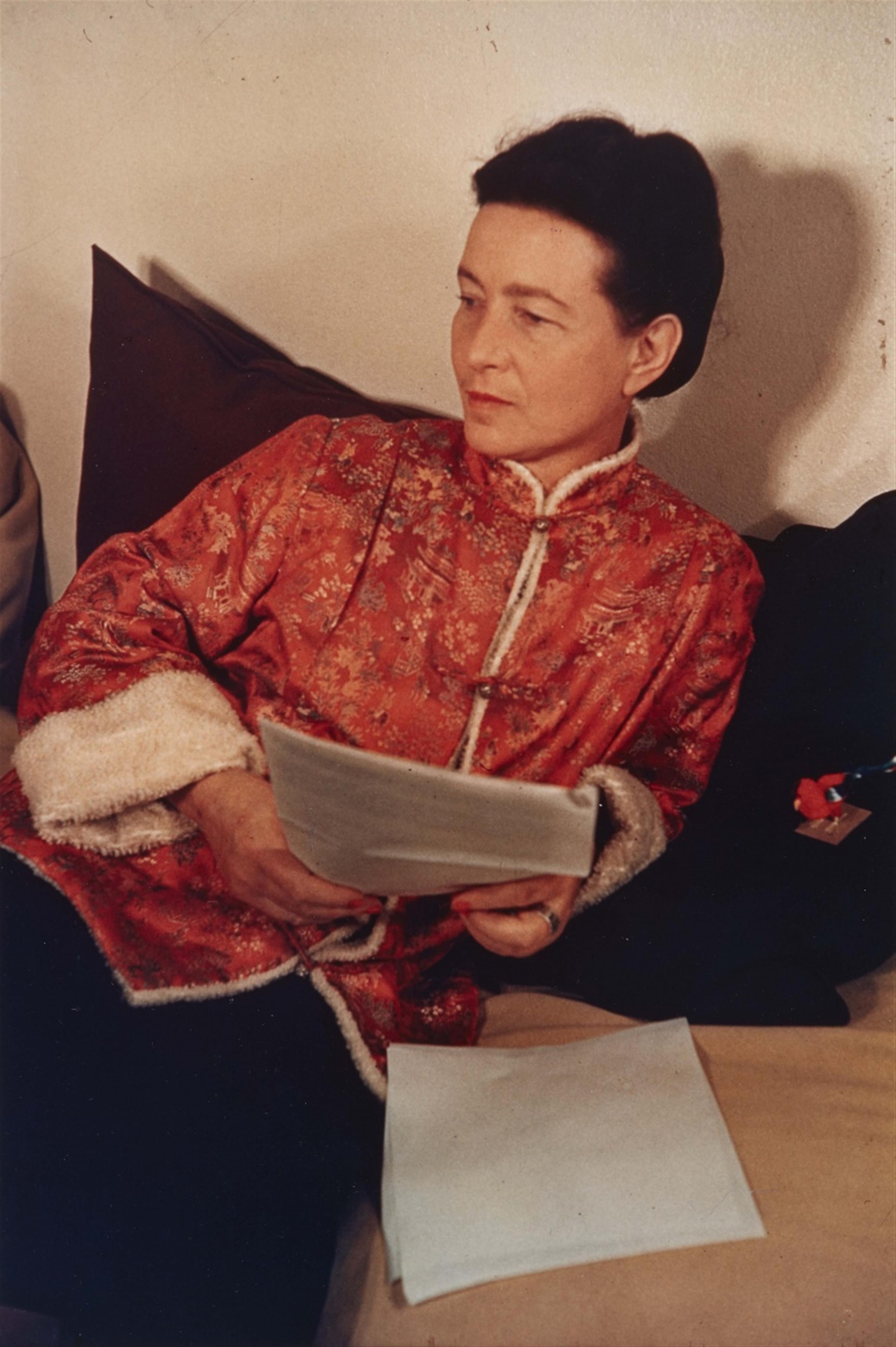 Gisèle Freund - Simone de Beauvoir - image-1