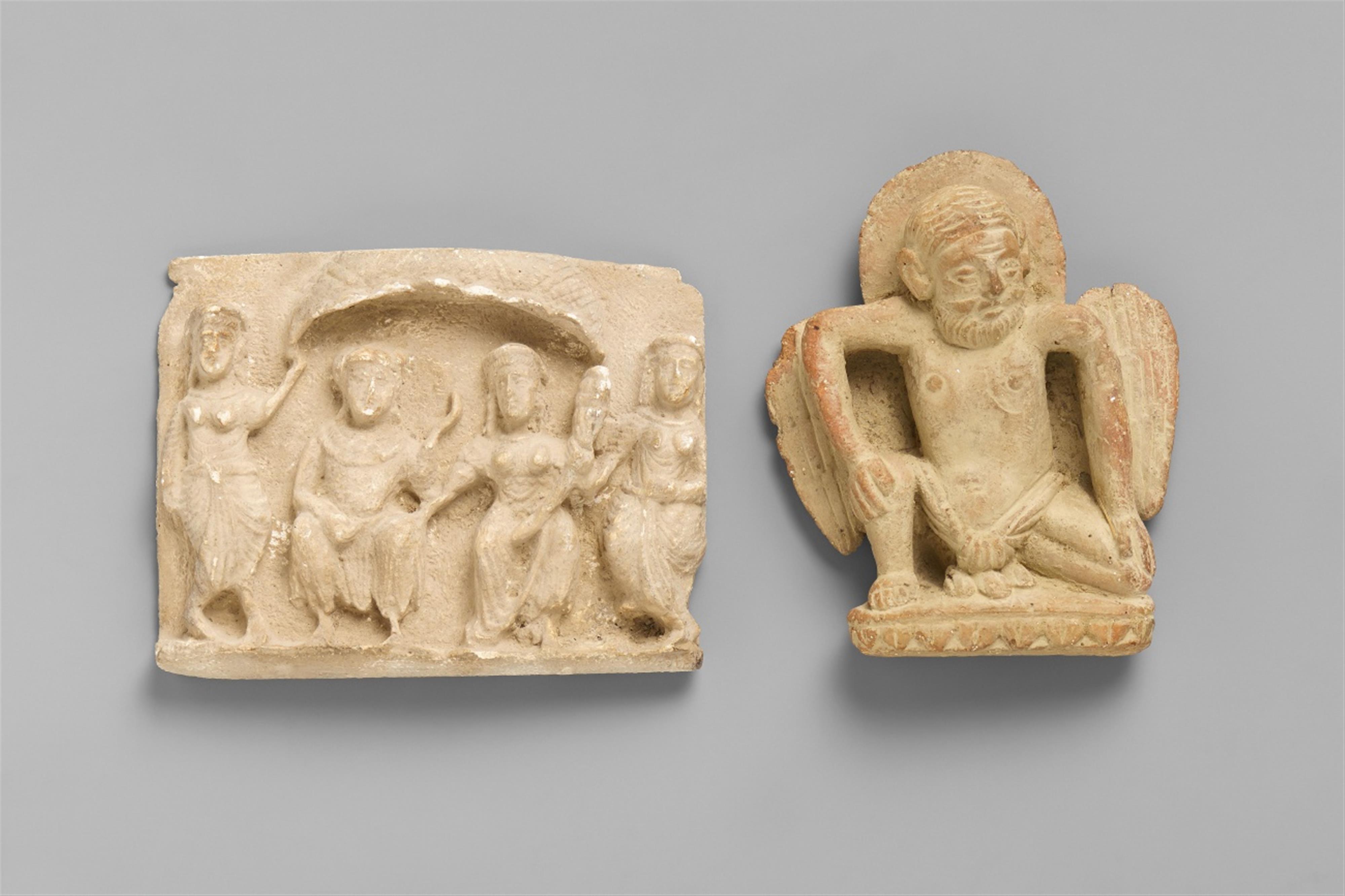 Two small Gandhara stucco/terracotta reliefs. 3rd/4th century - image-1
