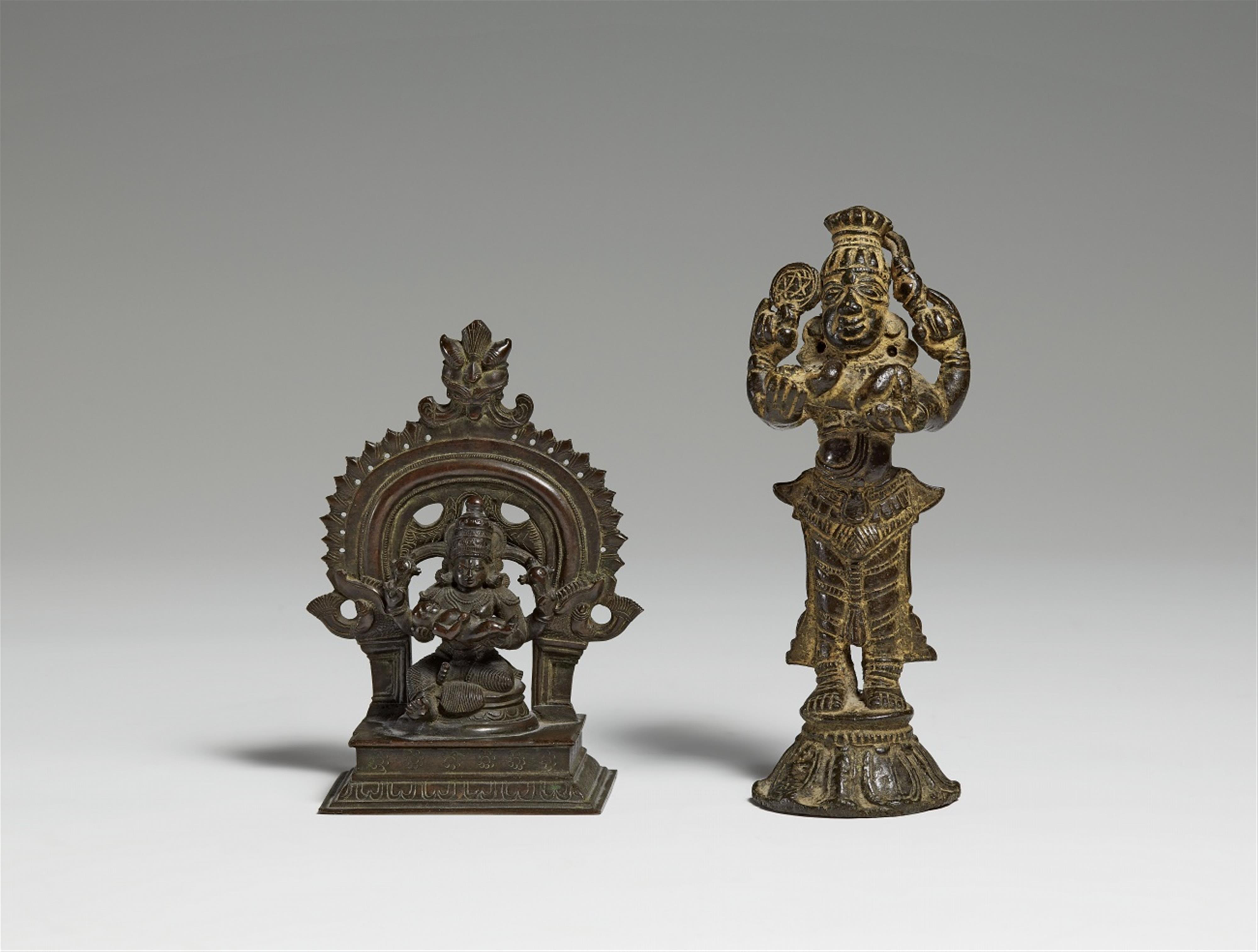 Zwei Figuren des vierarmigen Vasudeva. Bronze. Südindien. 19. Jh. - image-1