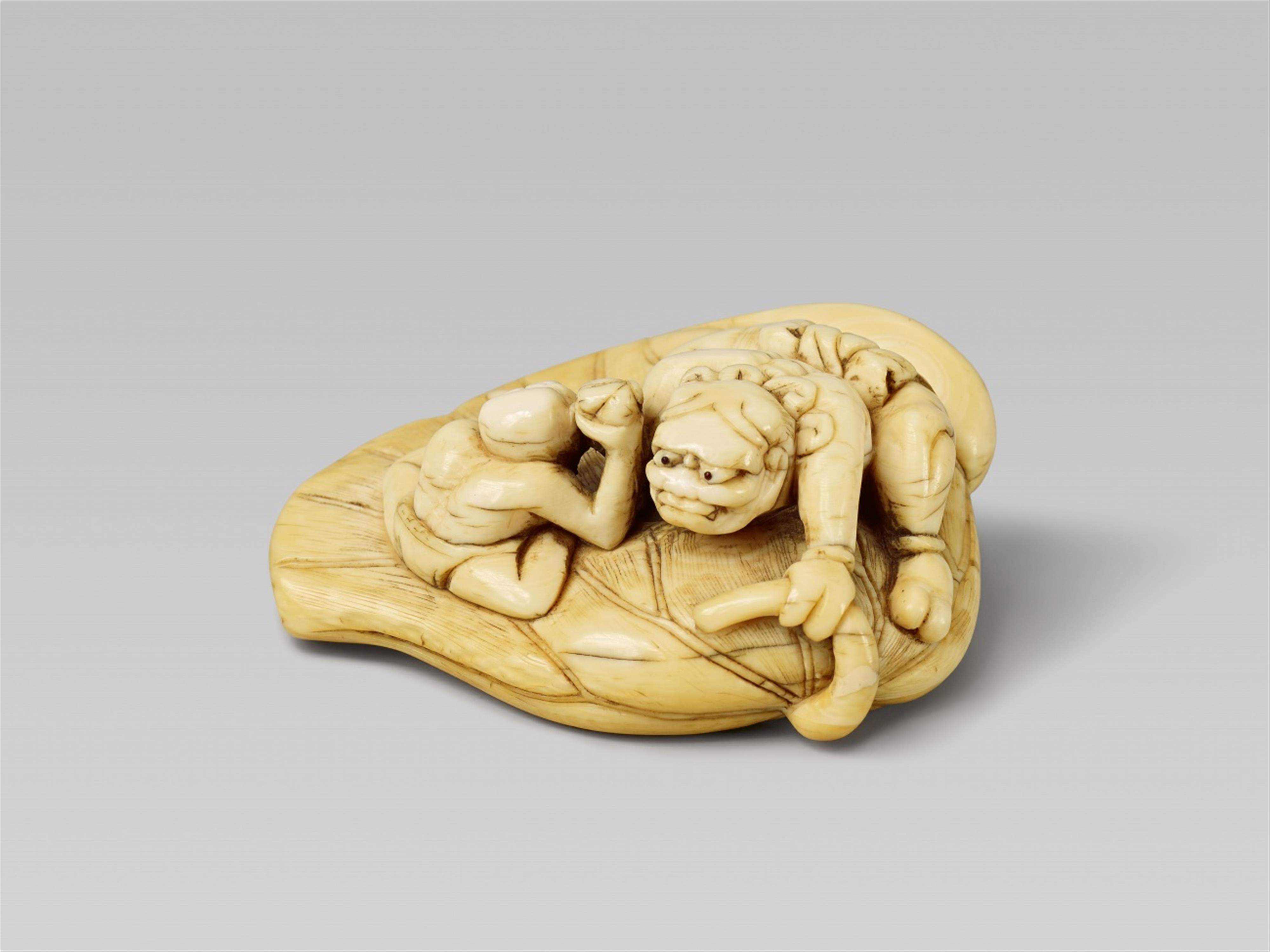 A large ivory netsuke of an oni and a hungry ghost, by Hakuunsai. 19th century - image-1