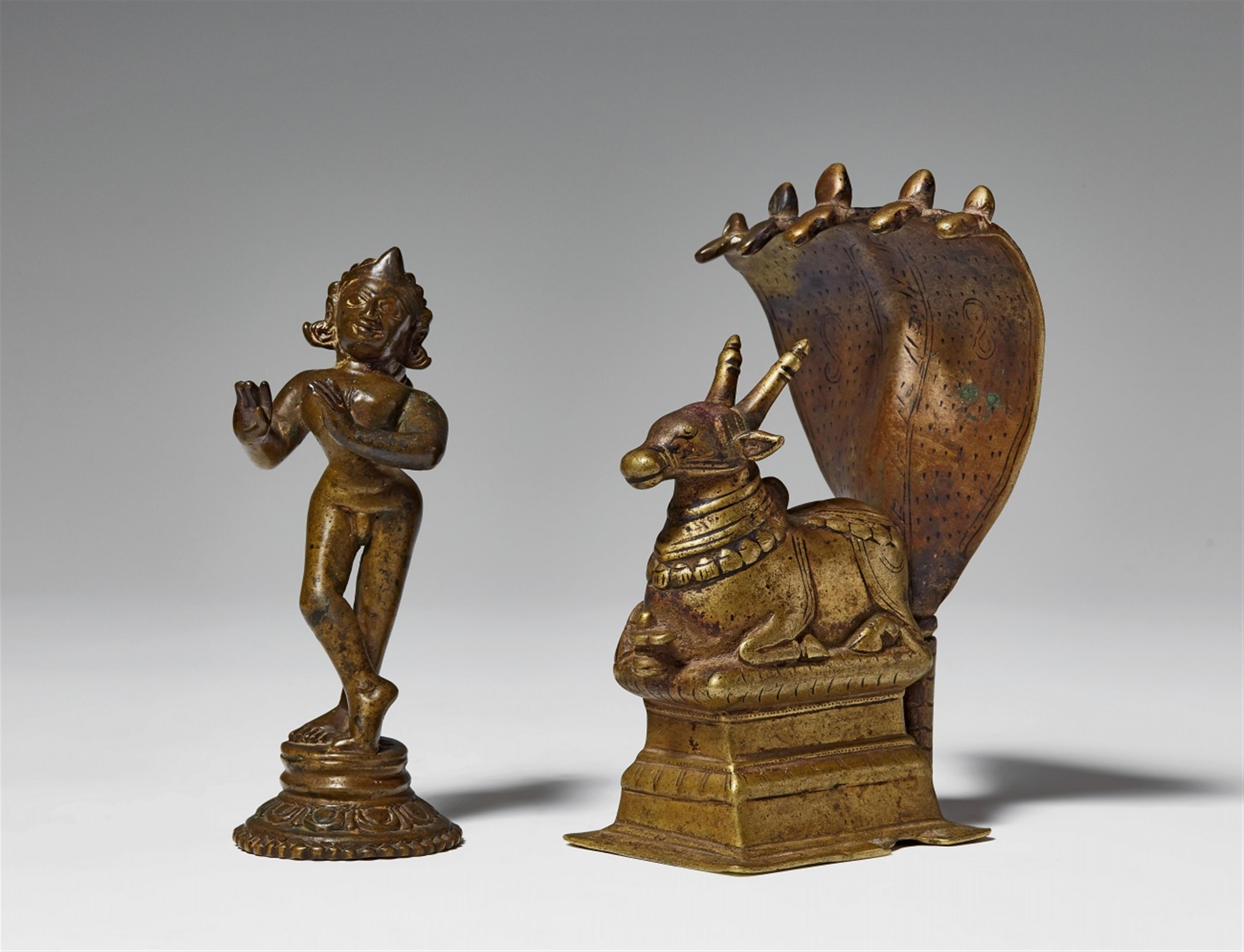 A copper alloy figure of Krishna Venugopala and of Nandi. 18th/19th century - image-1