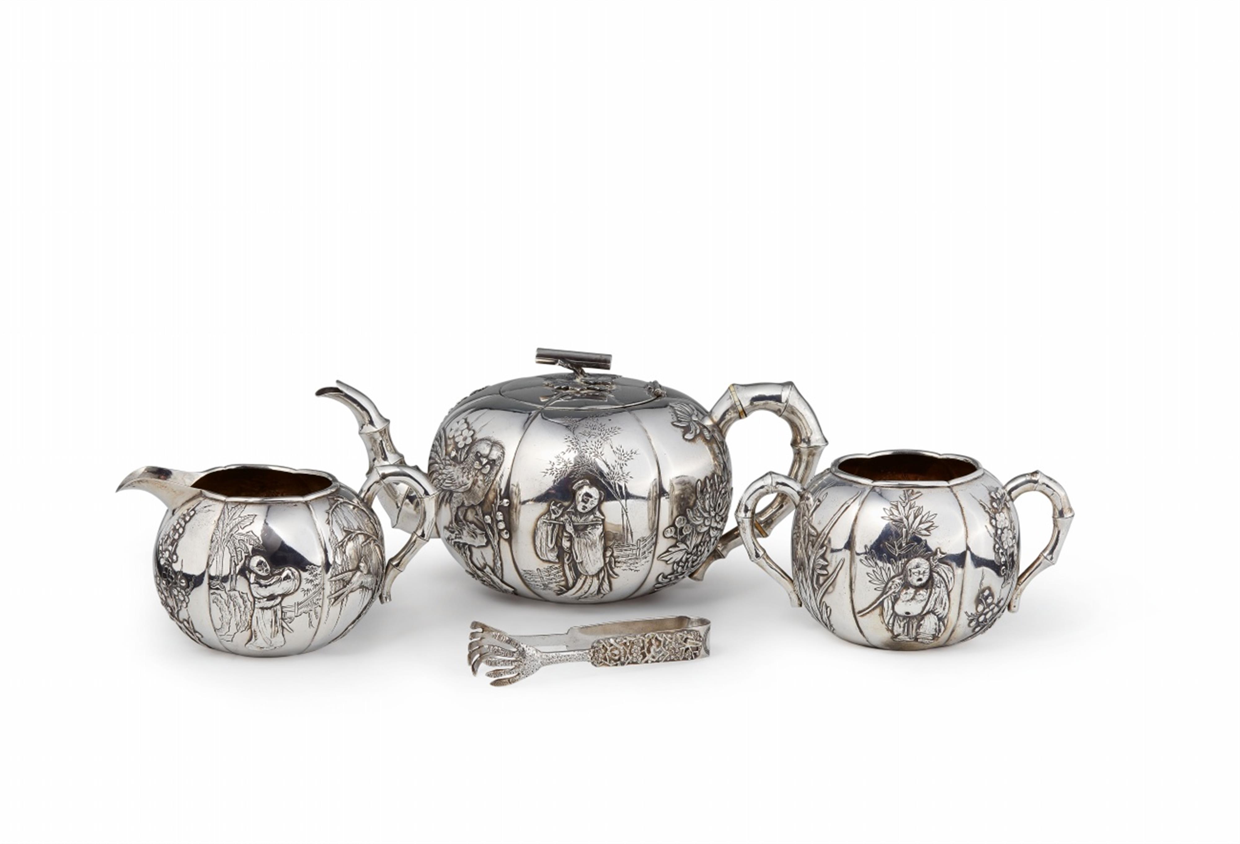 A silver tea set. Shanghai. Around 1900 - image-1