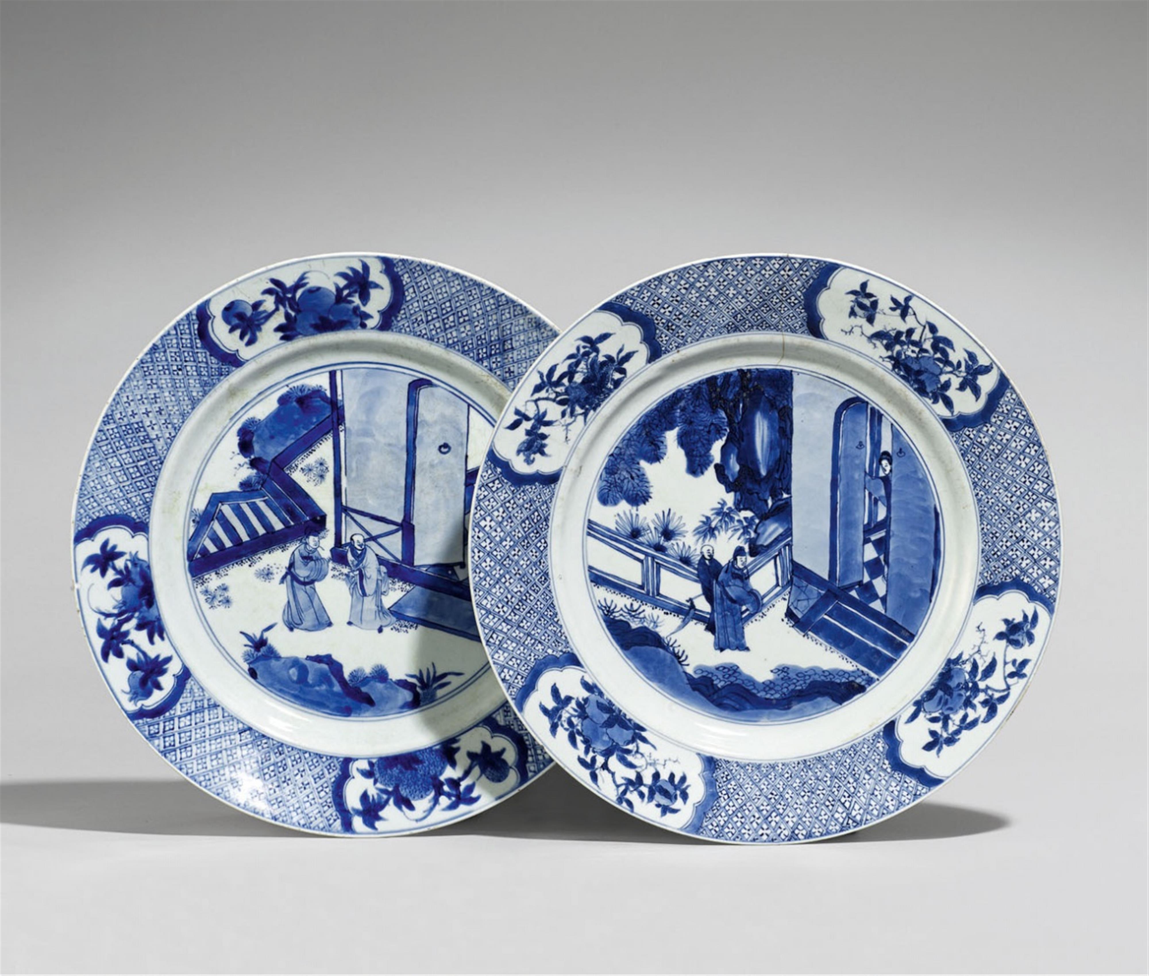 Paar blau-weißer Teller. Kangxi-Periode (1662-1722) - image-1