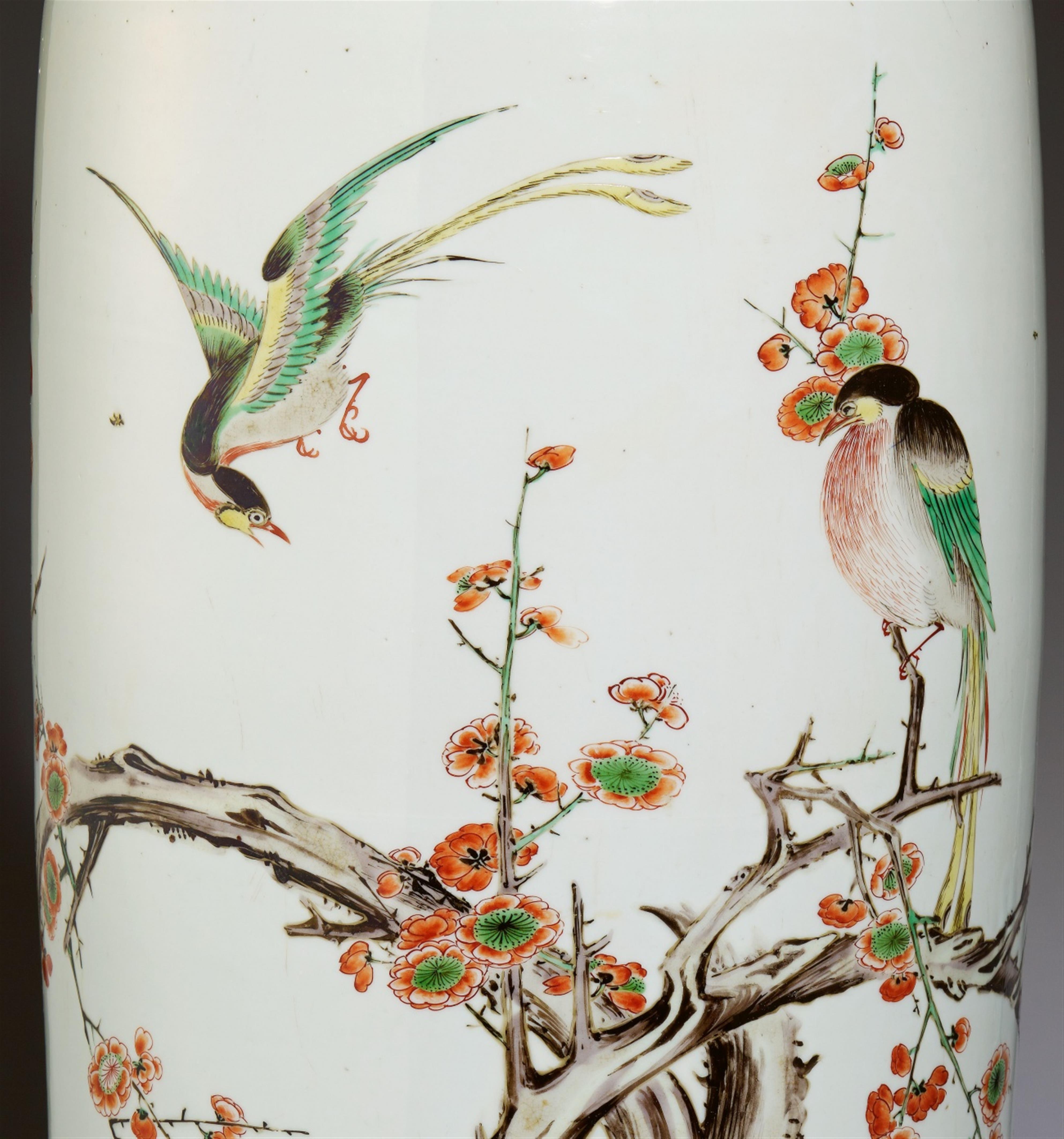 A large famille verte rouleau vase. Kangxi period (1662-1722) - image-4