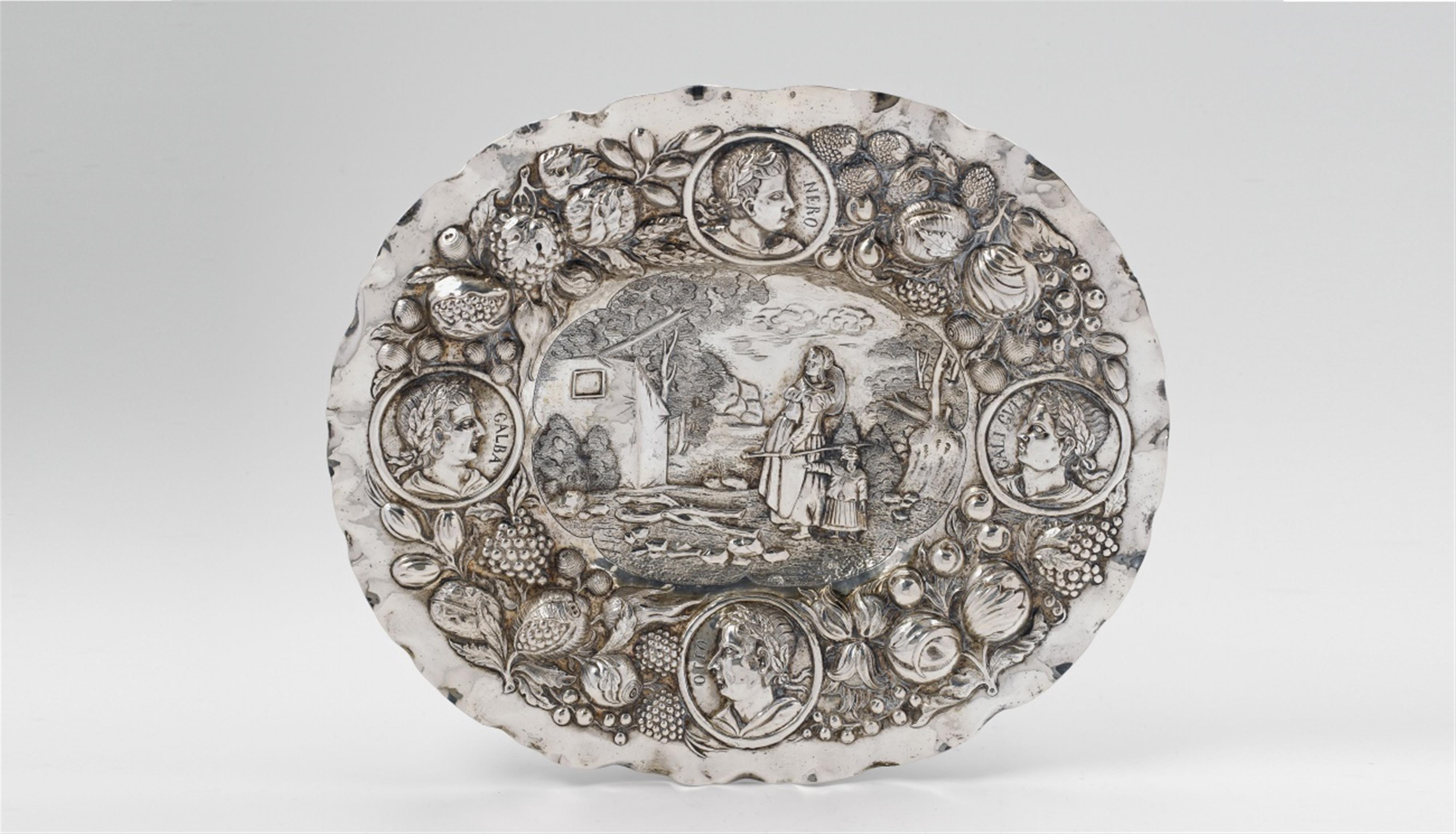 An Augsburg silver sideboard dish - image-3