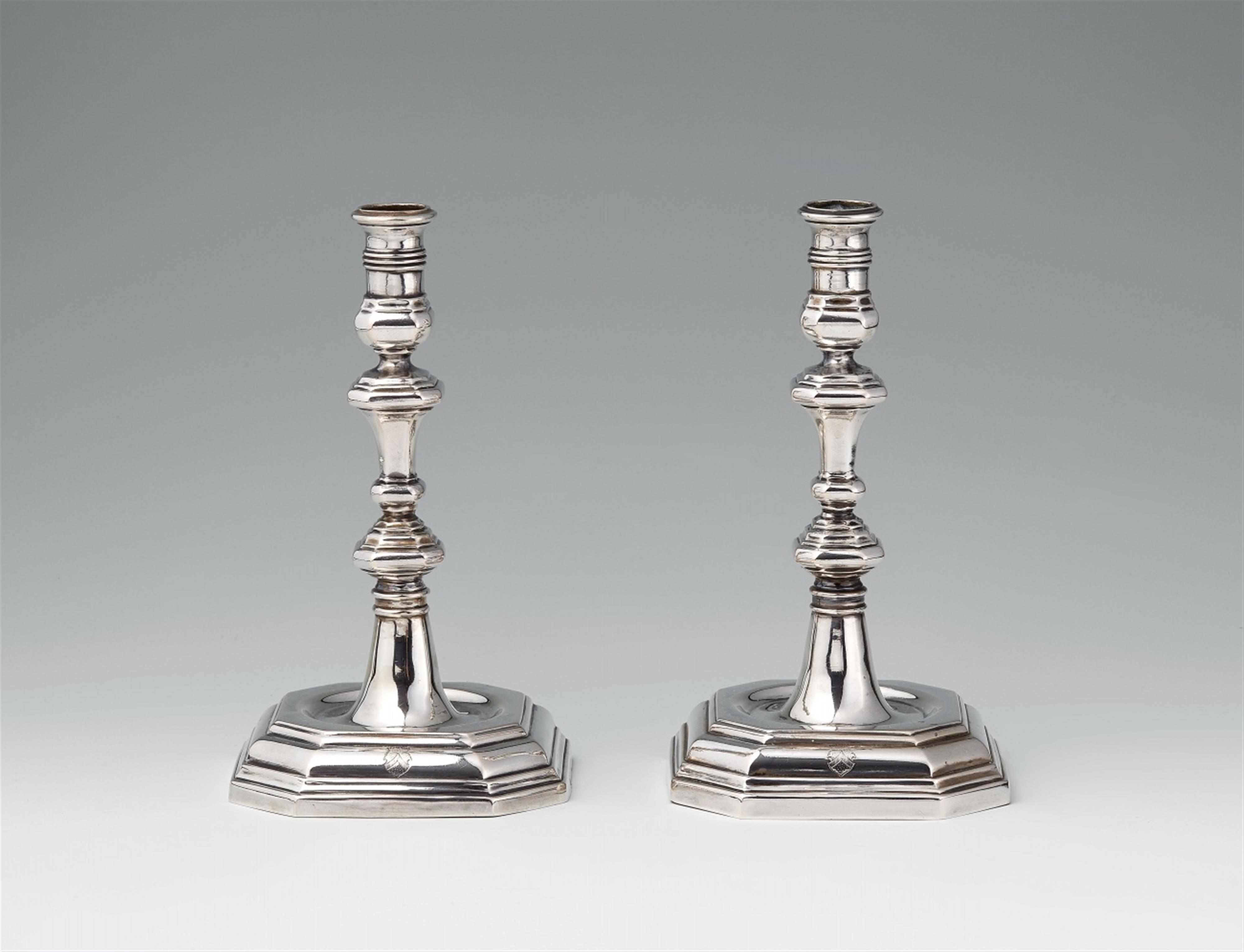A pair of Osnabrück silver candlesticks - image-1