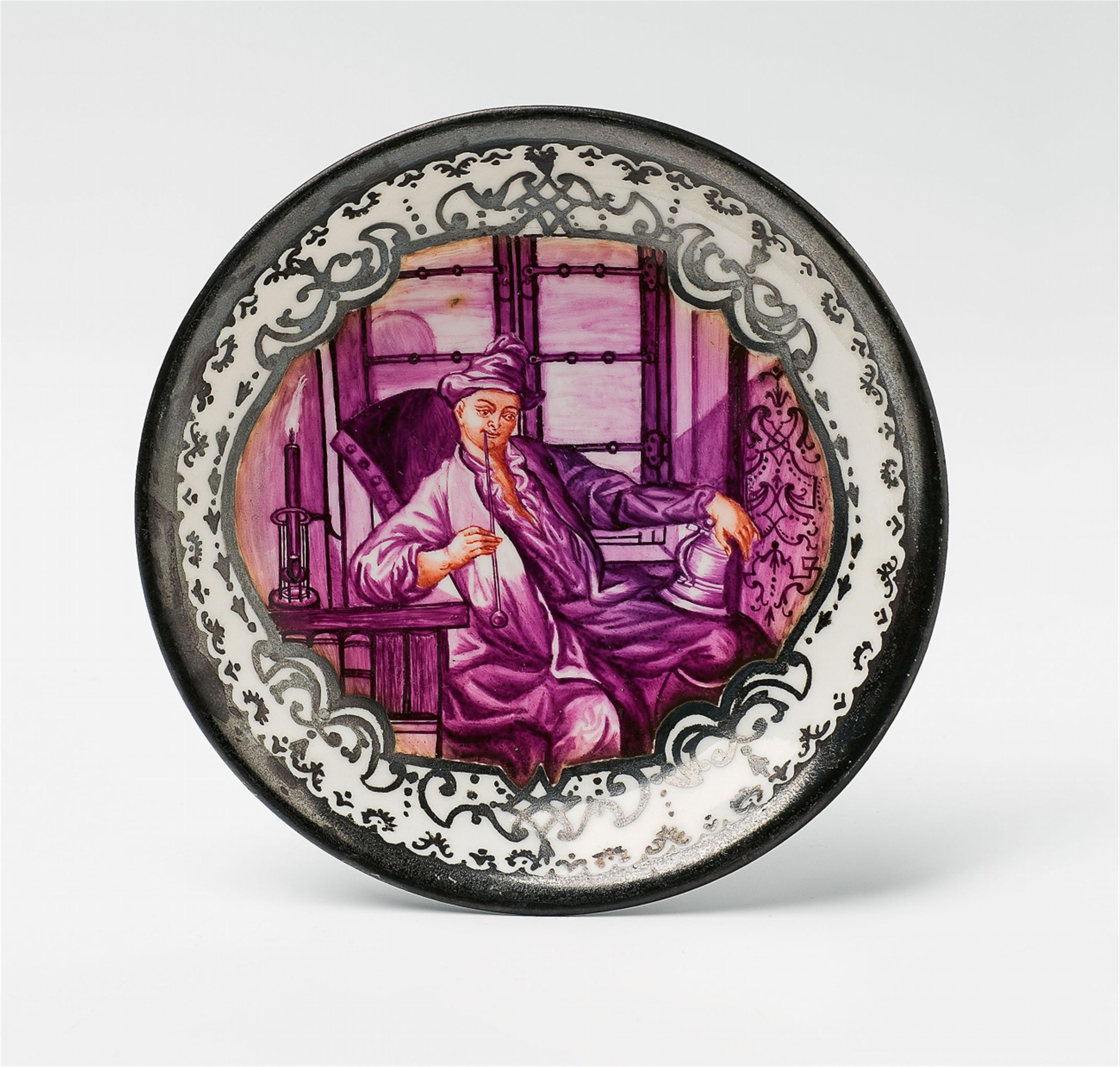 A Meissen porcelain saucer with a man smoking a pipe - image-1