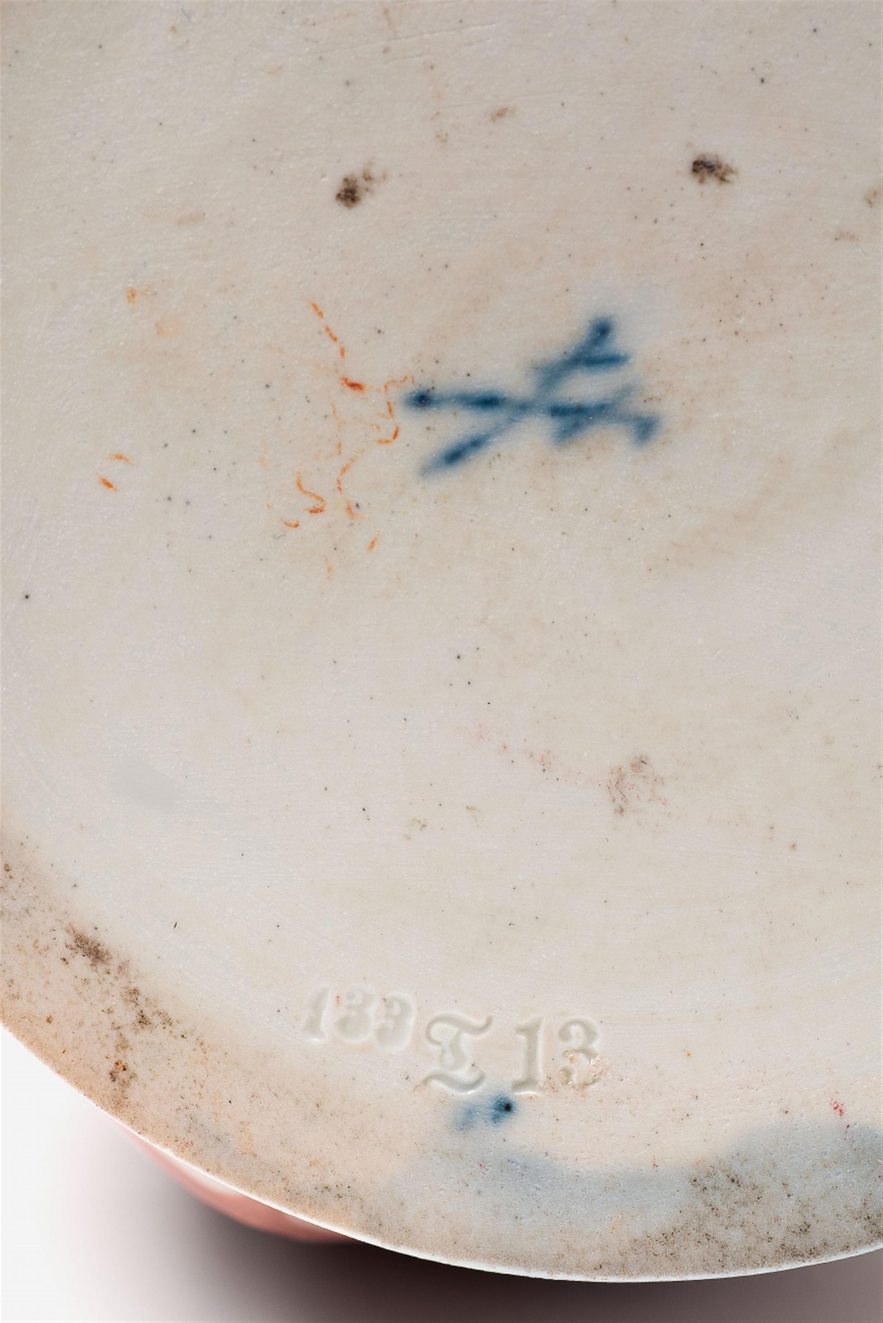A rare Meissen porcelain Jugendstil vase - image-2