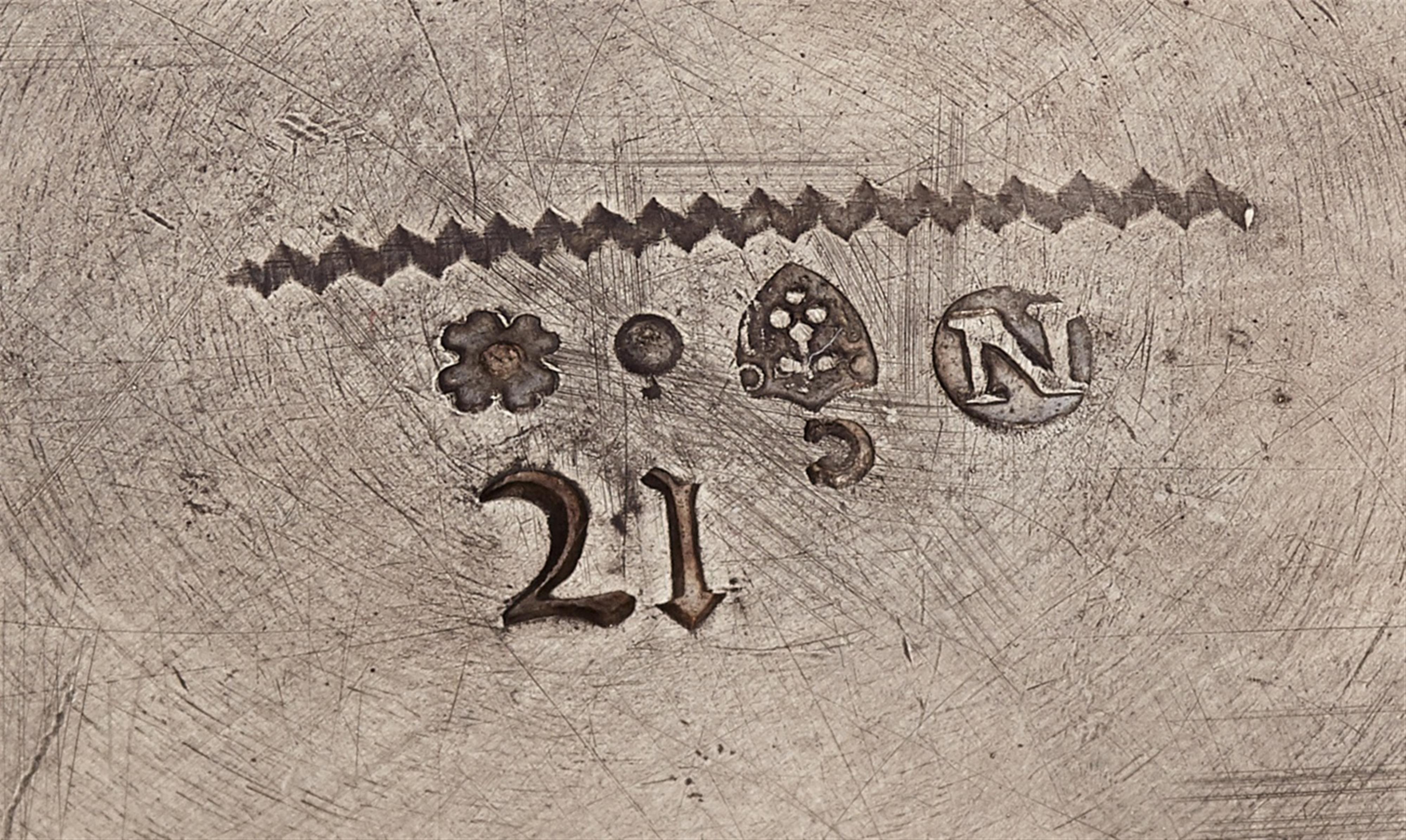 A Nuremberg silver gilt snakeskin beaker - image-2