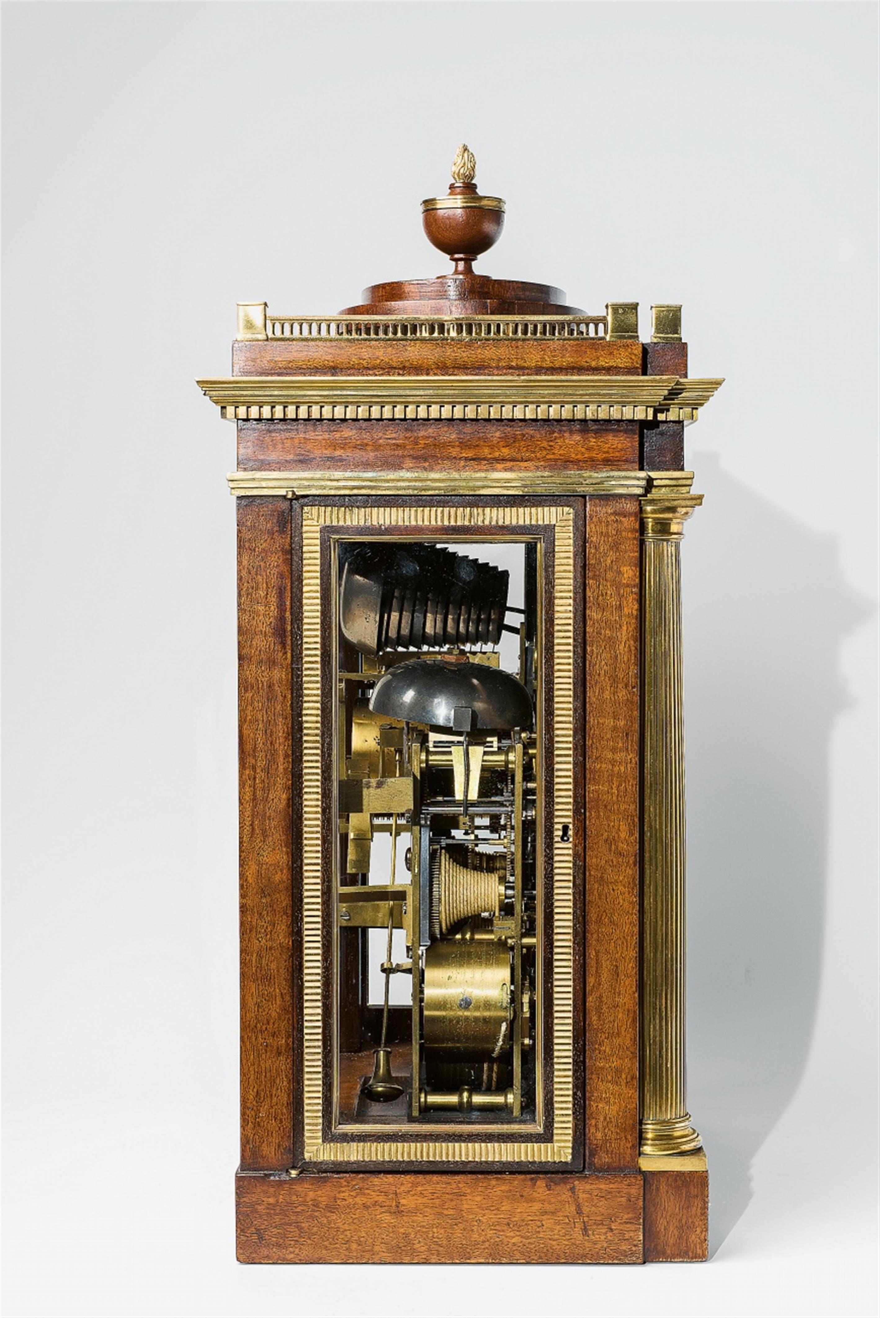 A Neoclassical pendulum bracket clock - image-3