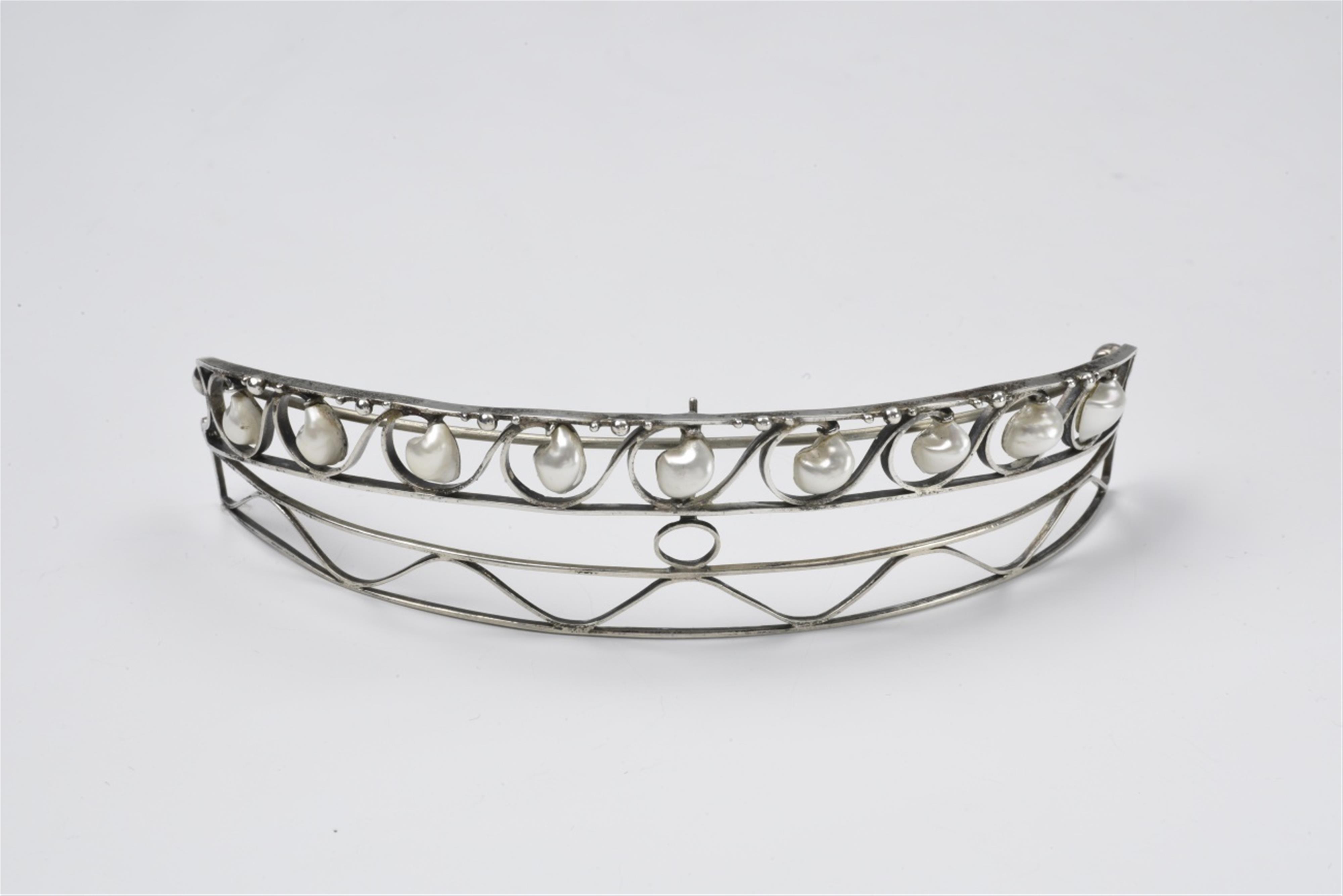 A silver Jugendstil tiara - image-1