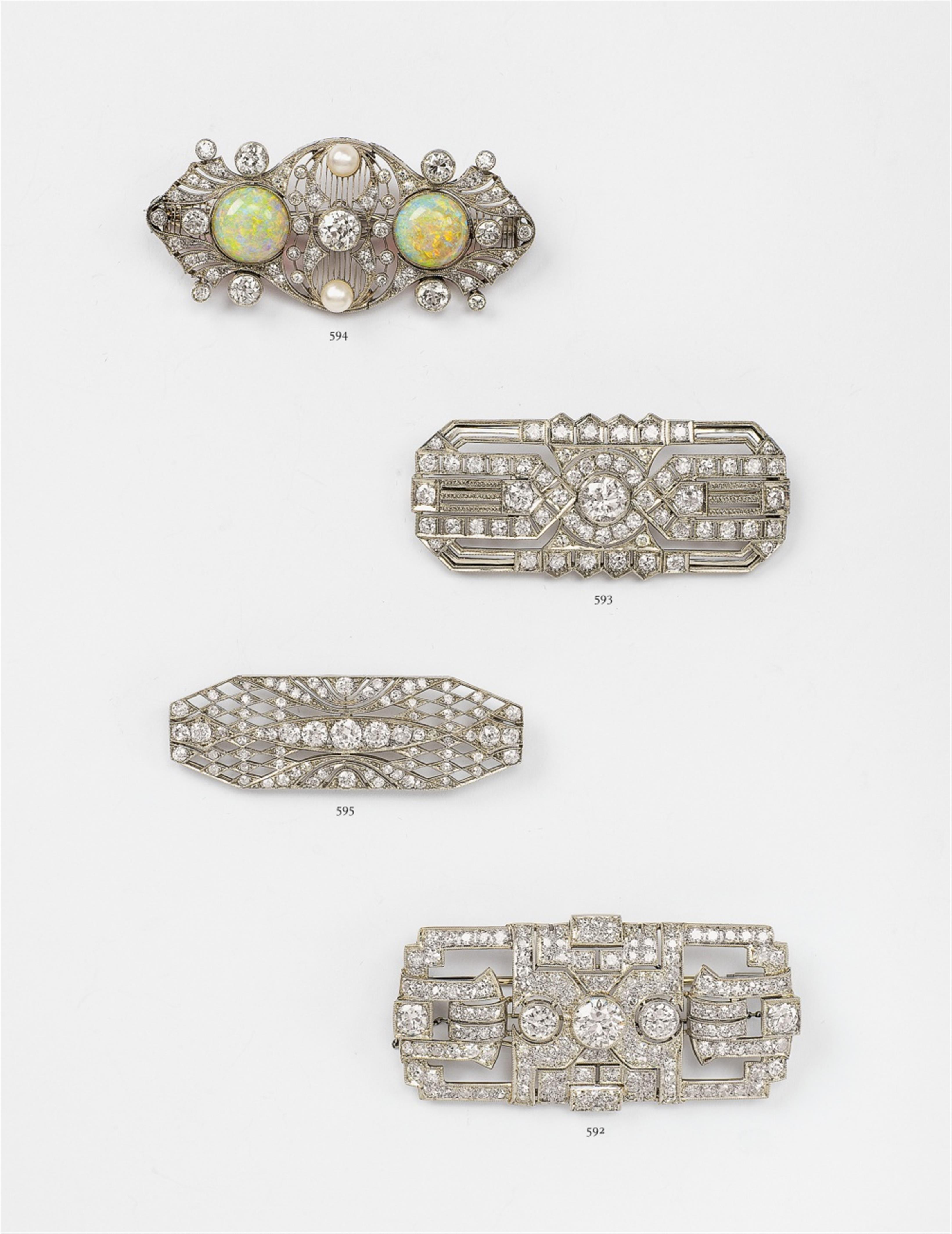 A Belle Epoque platinum and opal brooch - image-2