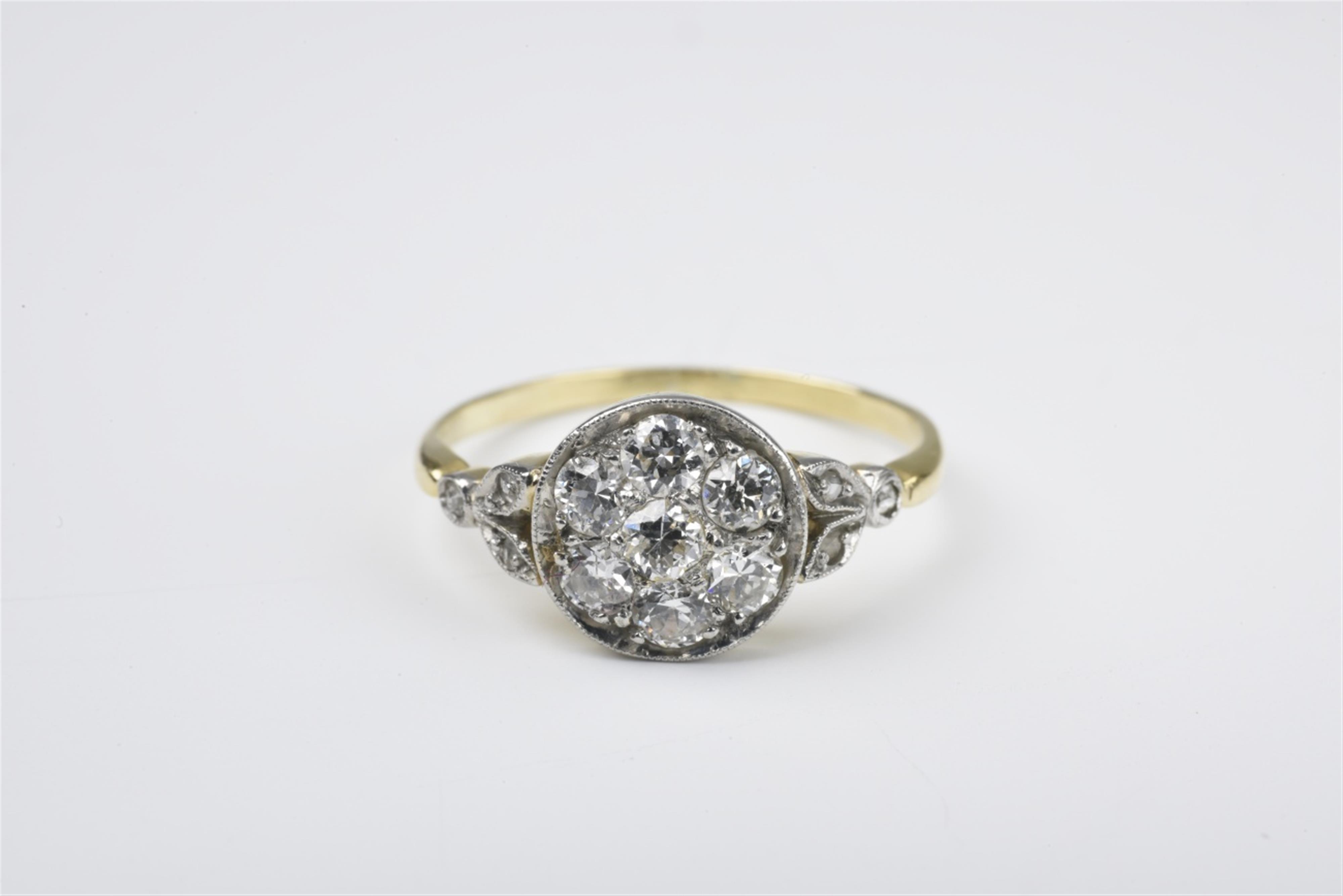 A small Belle Epoque 18k gold, platinum, and diamond ring - image-1