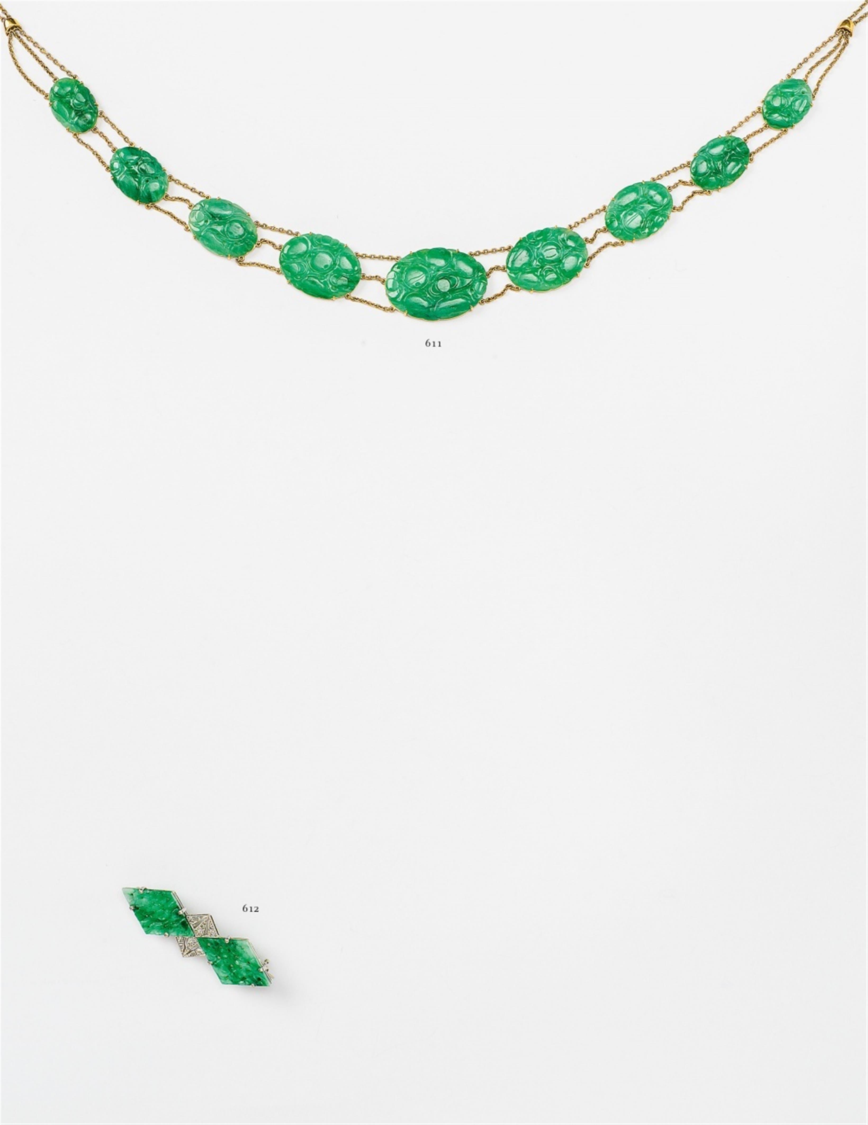 An 18k gold and carved jade collier - image-2