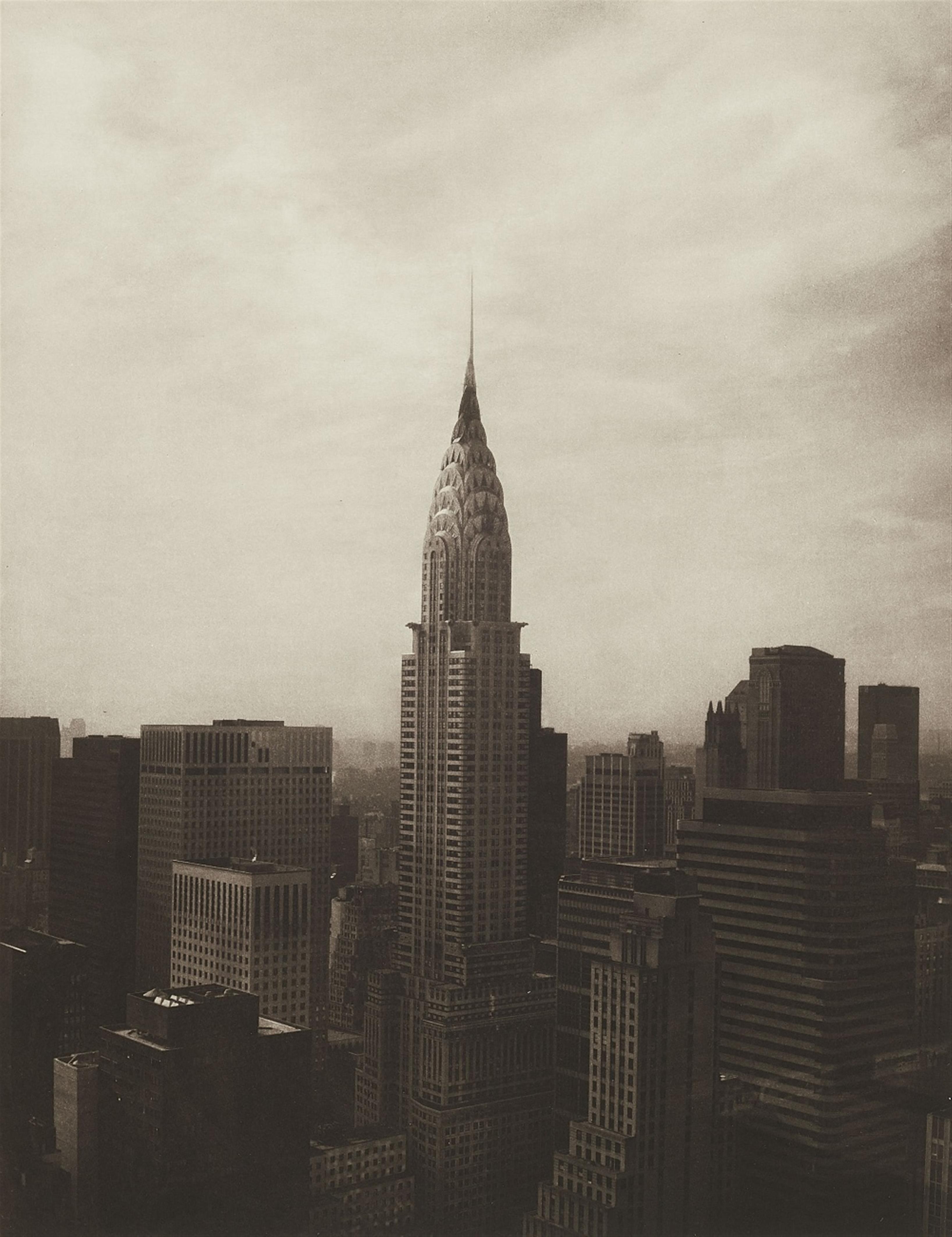 Tom Baril - New York. A portfolio of ten photogravures - image-9