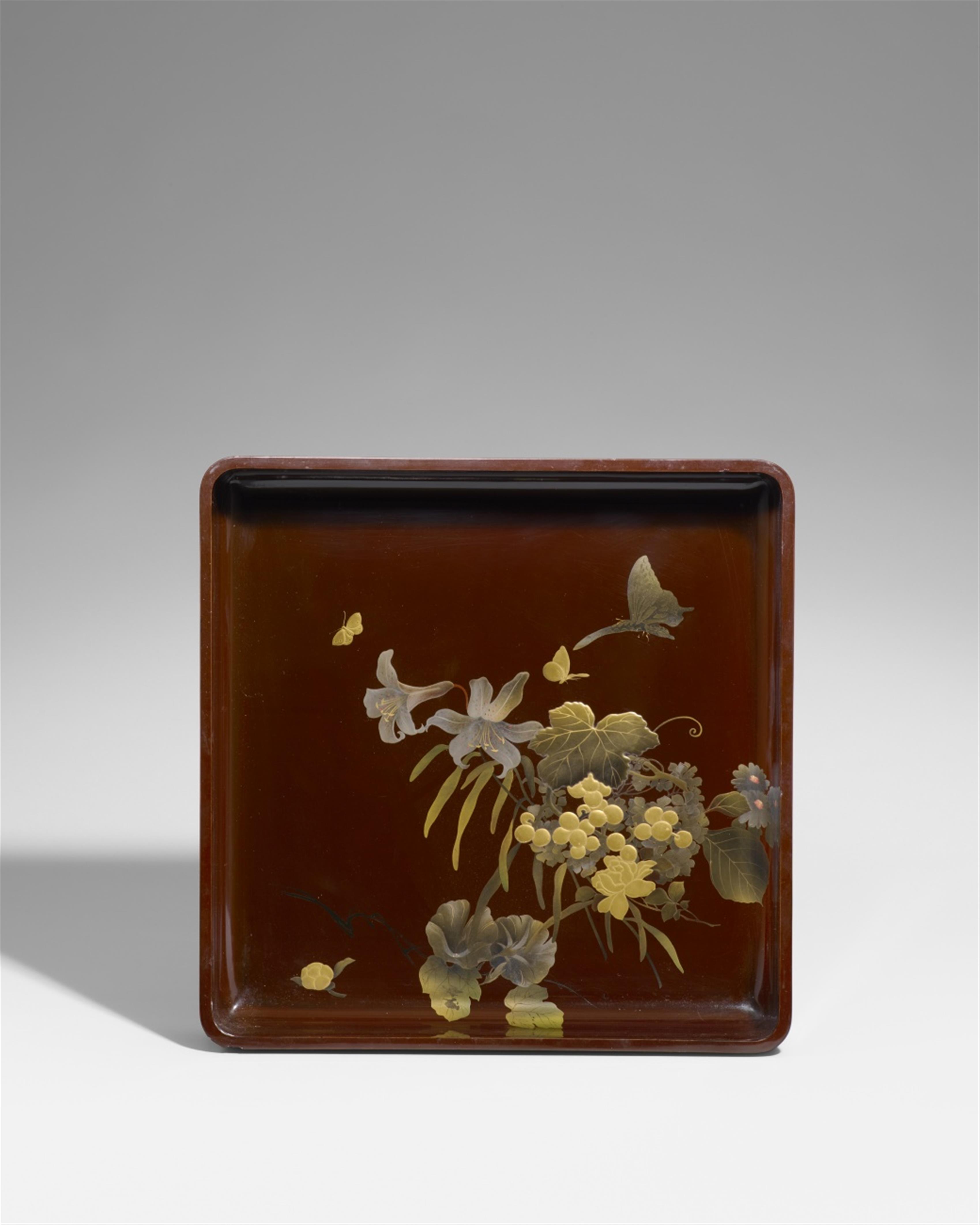 Two large lacquer trays. 20th century - image-1