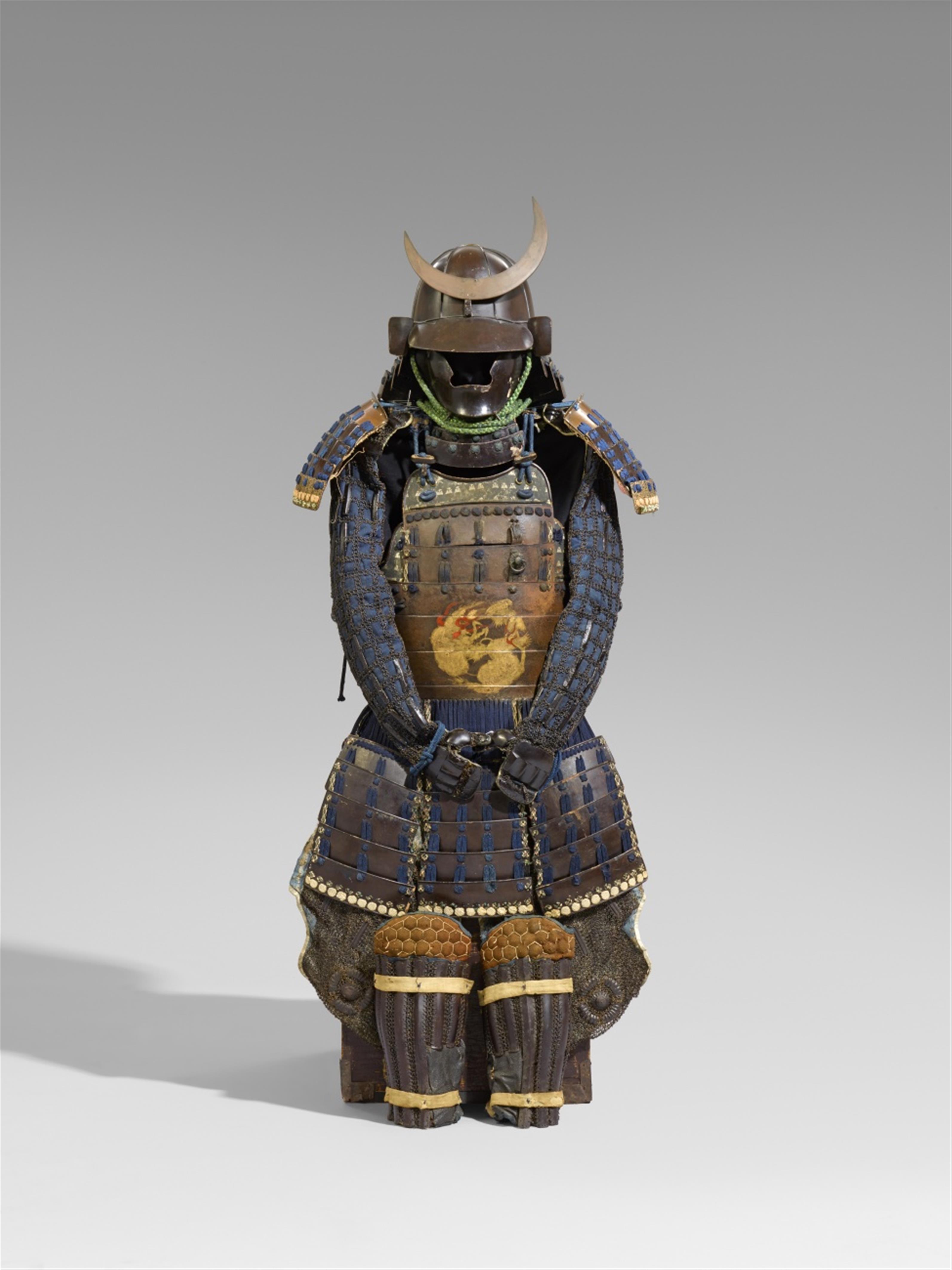 A suit of armour. 19th century - image-1