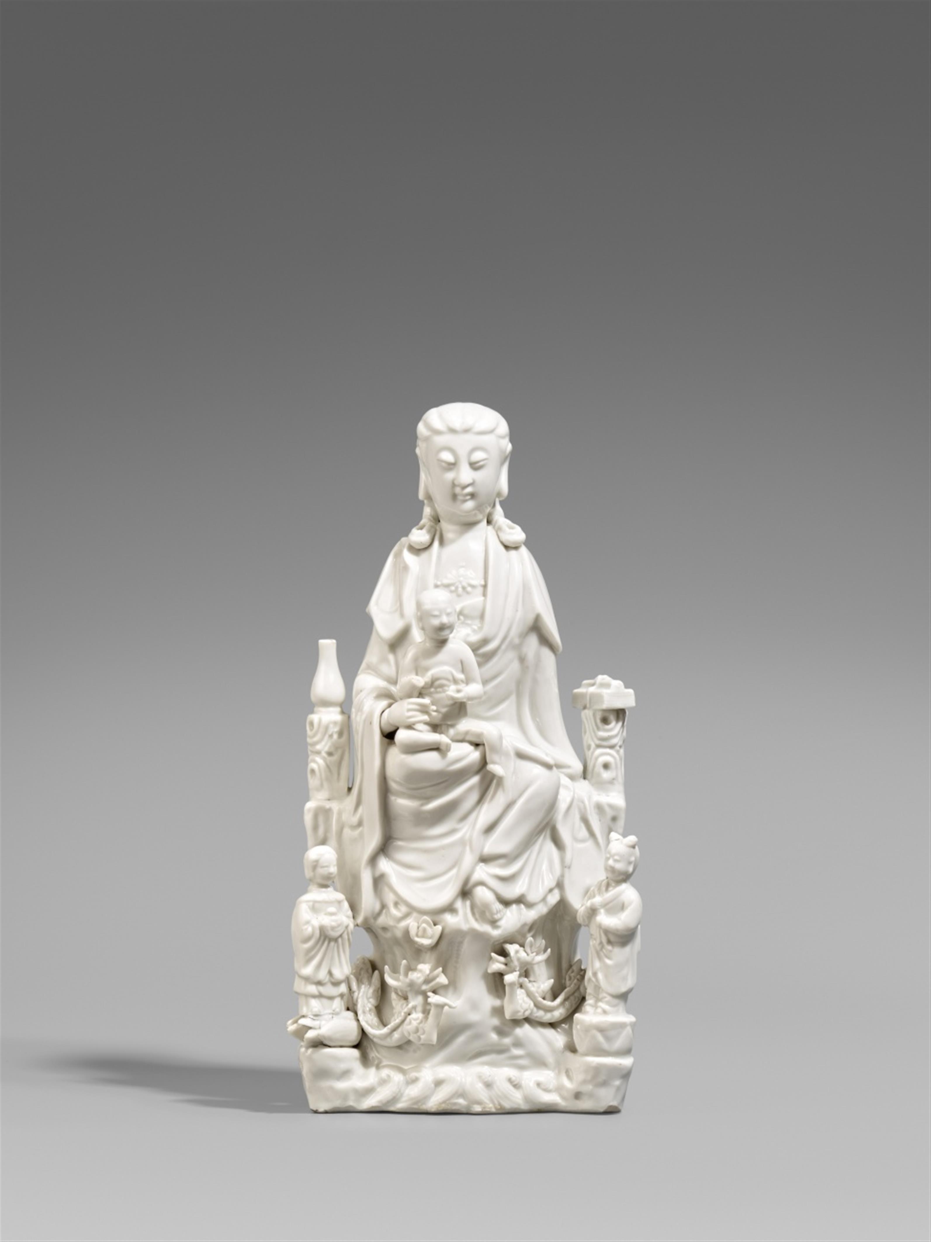 A blanc de Chine figure of Guanyin. Dehua. Kangxi period (1662-1722) - image-1