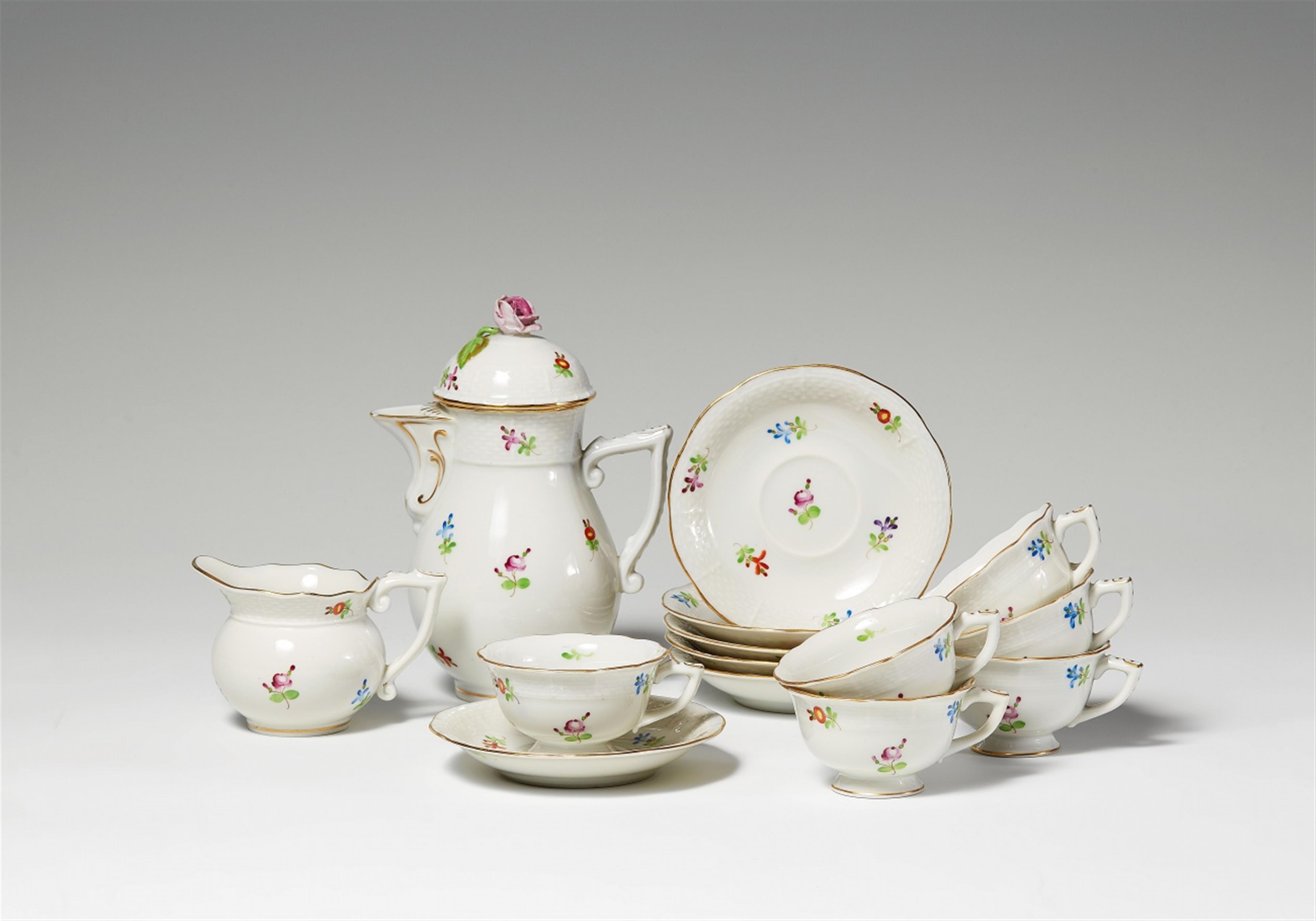A Hungarian porcelain coffee service with floral decor - image-1