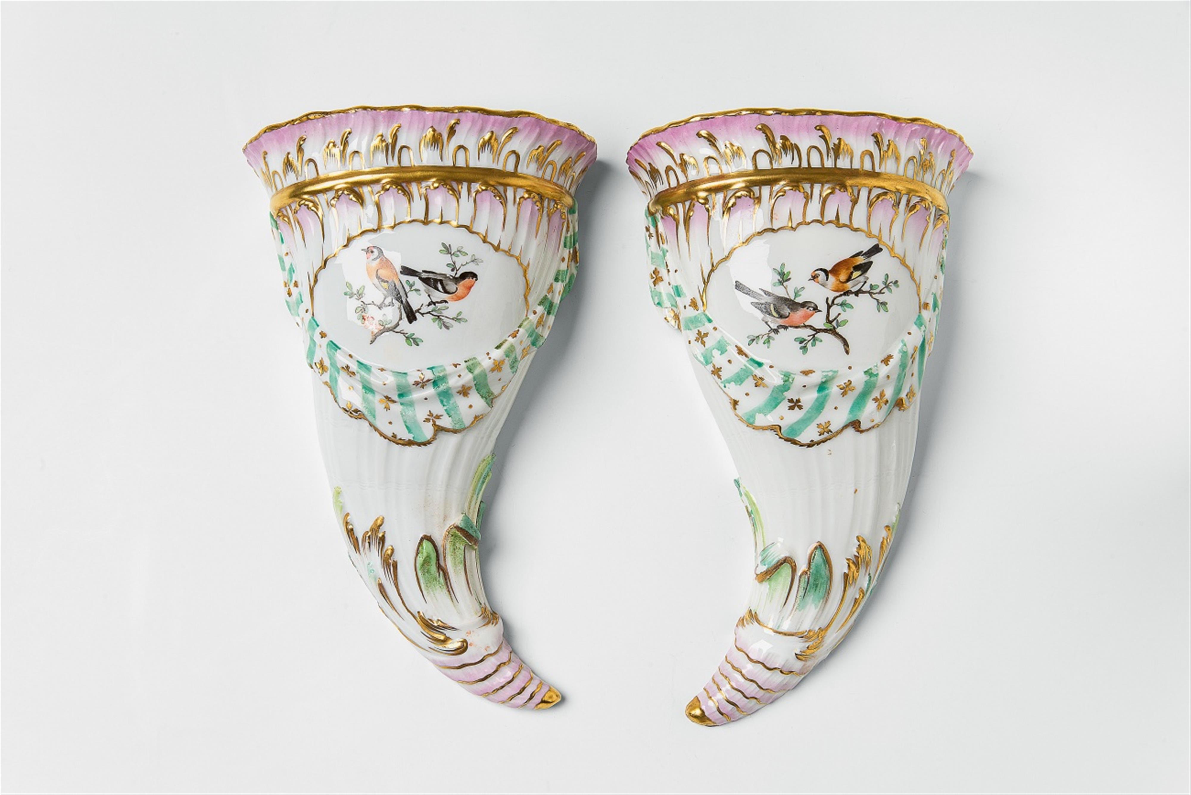 A pair of Berlin KPM porcelain cornucopia wall vases - image-1