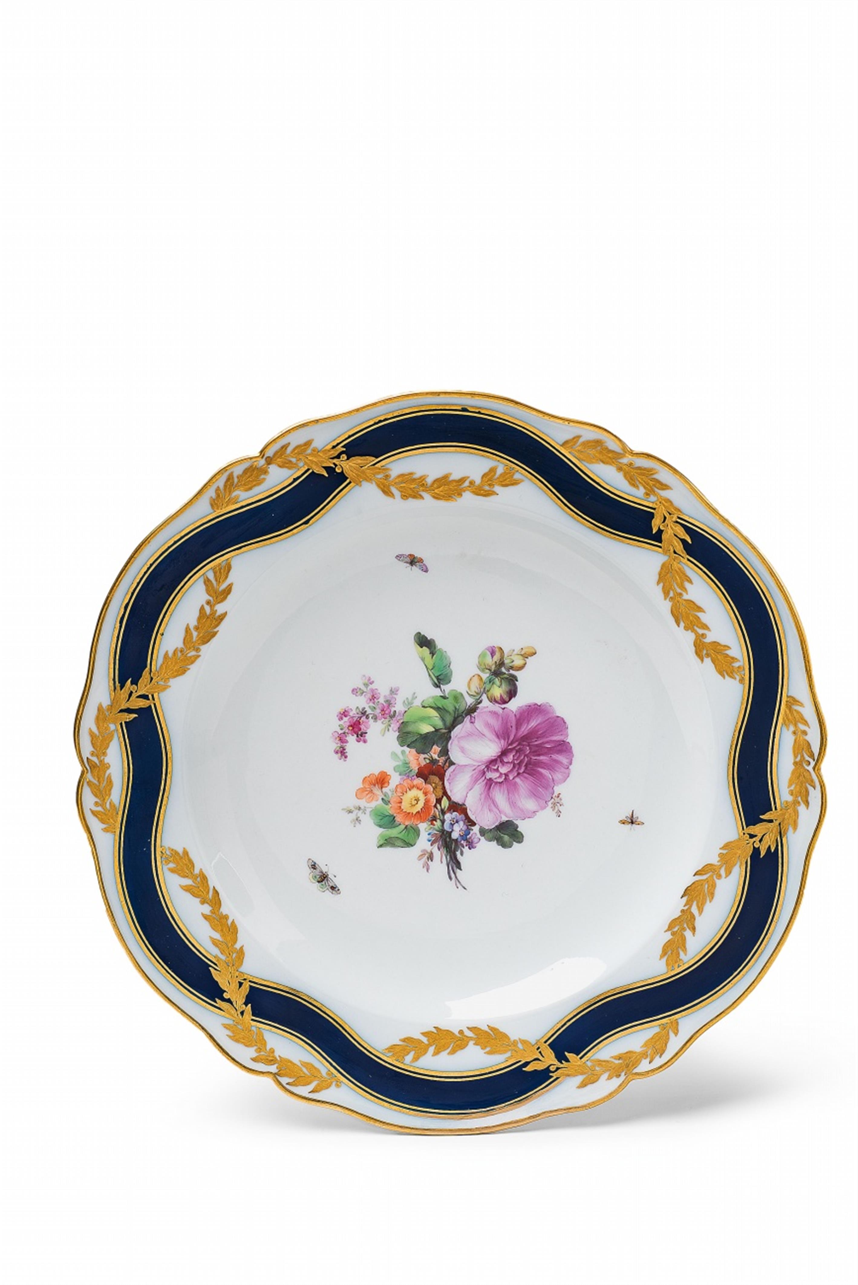 A Berlin KPM porcelain dinner plate from the blue ribbon service for Frederick II - image-1