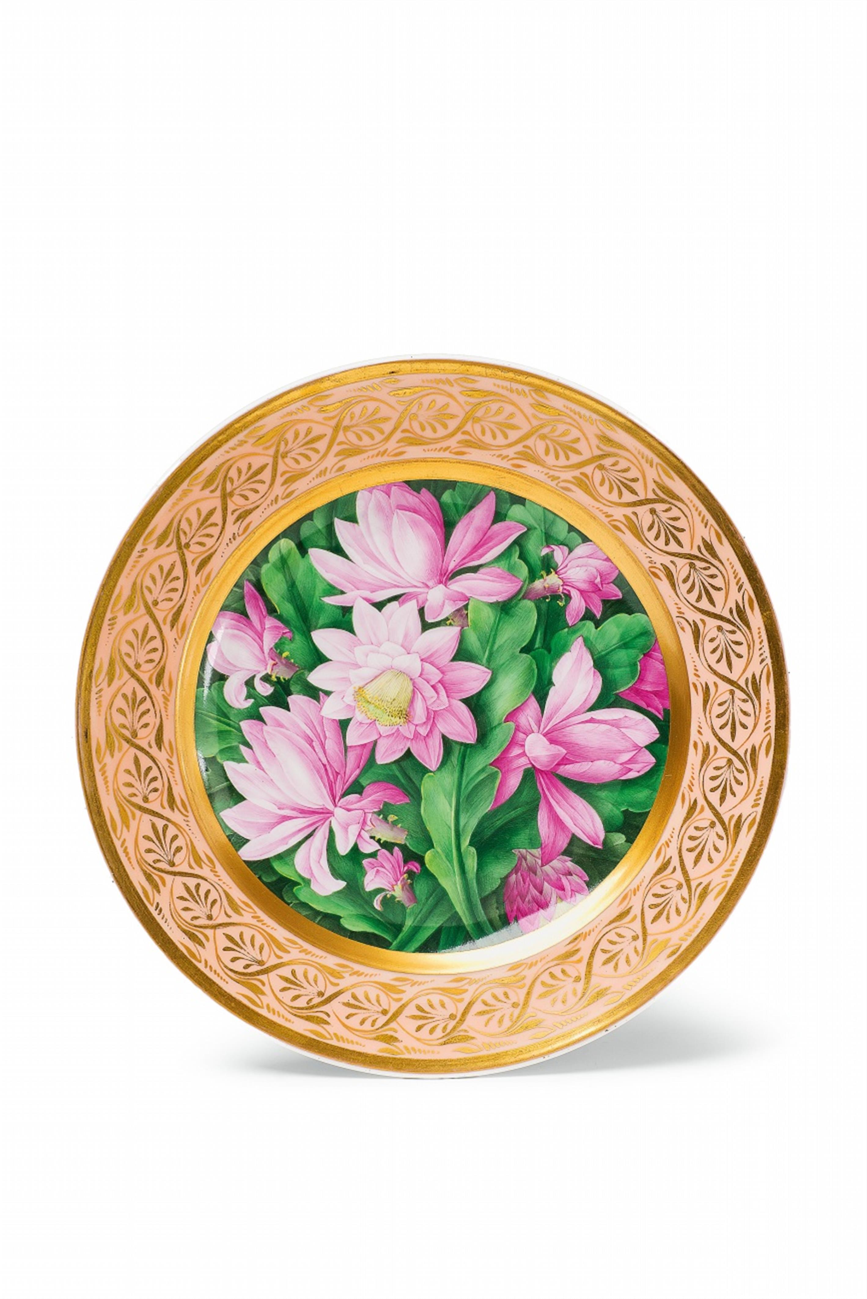 A Berlin KPM porcelain plate with floral decor - image-1