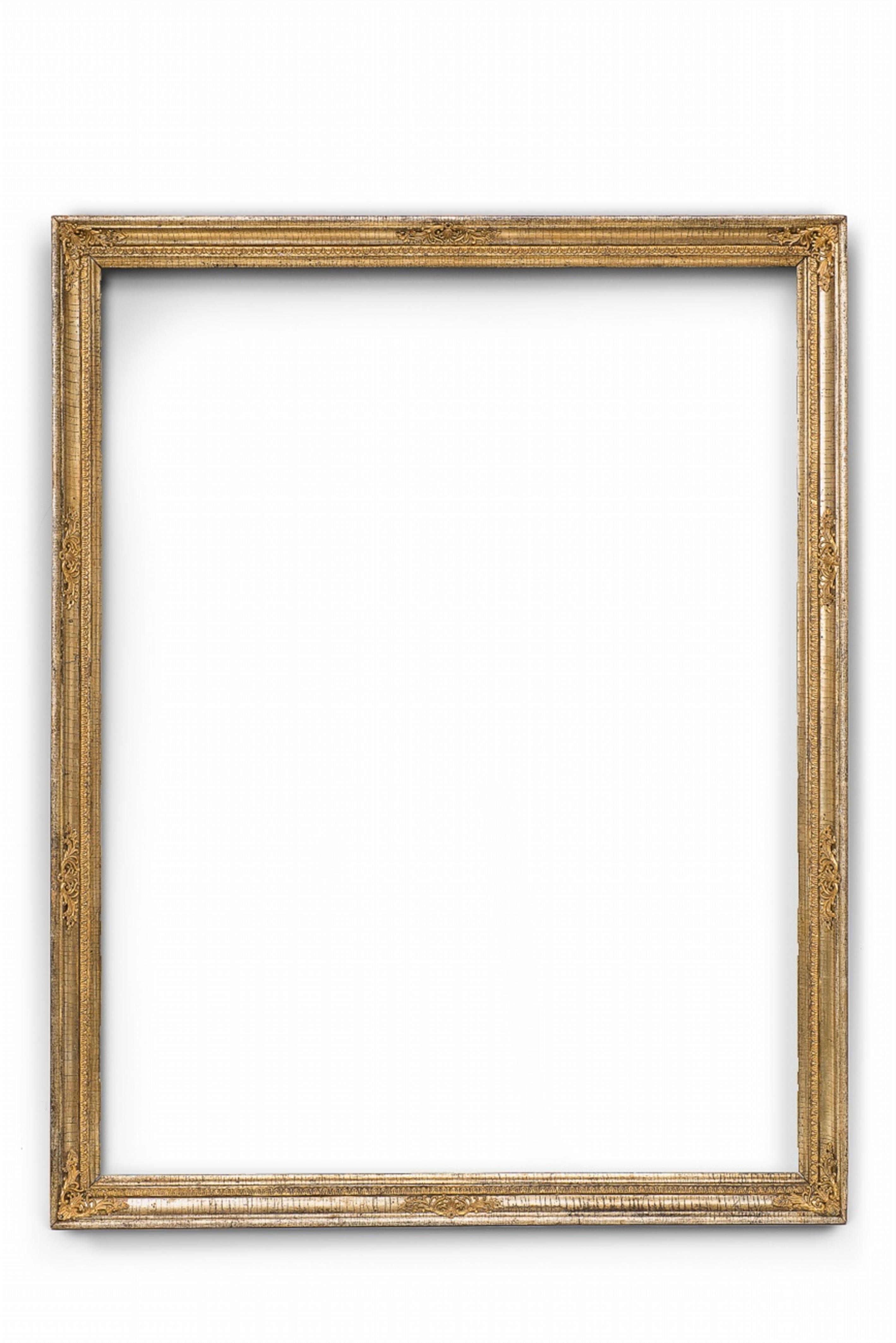 A lead and giltwood frame - image-1
