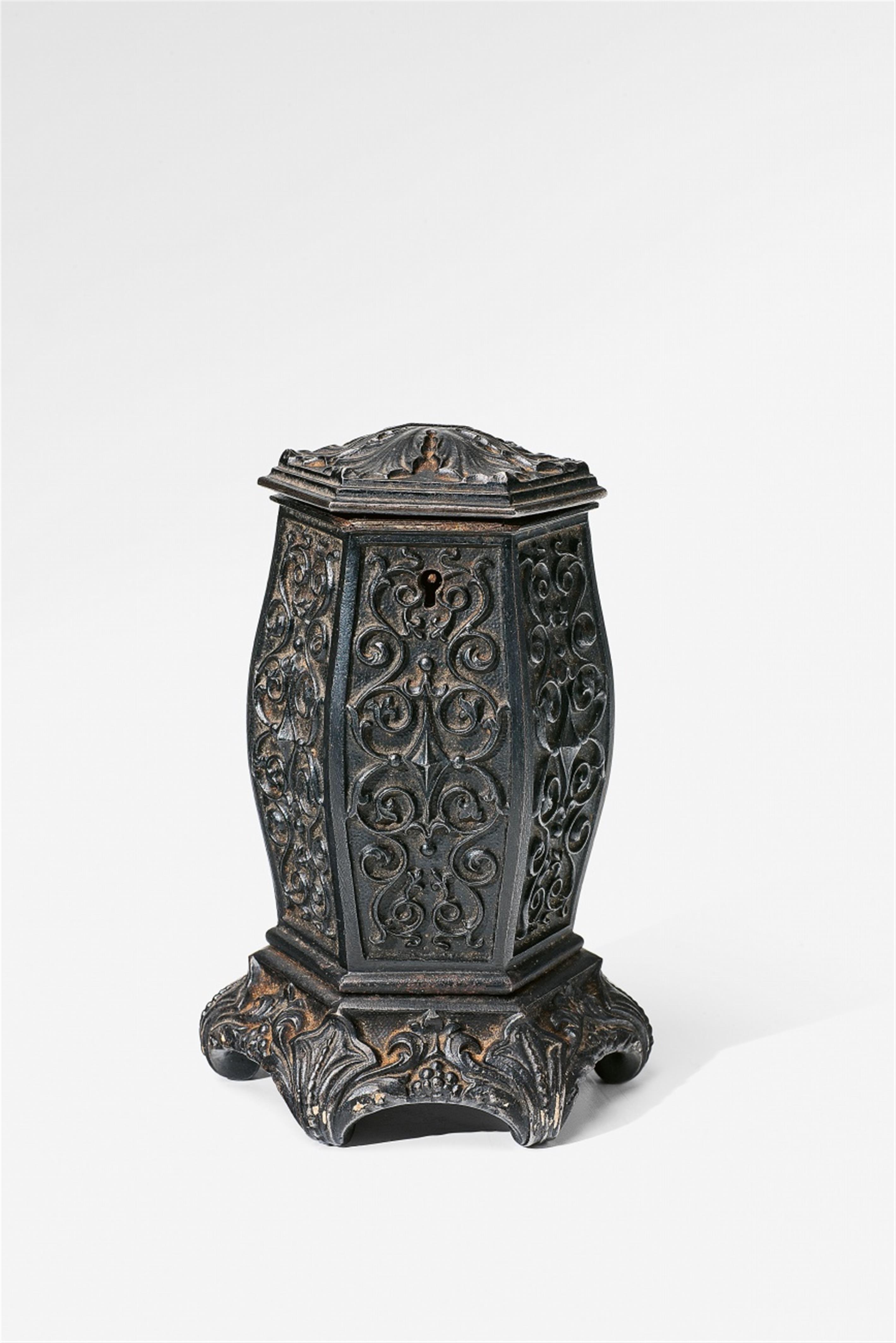 A Prussian cast iron moneybox - image-1