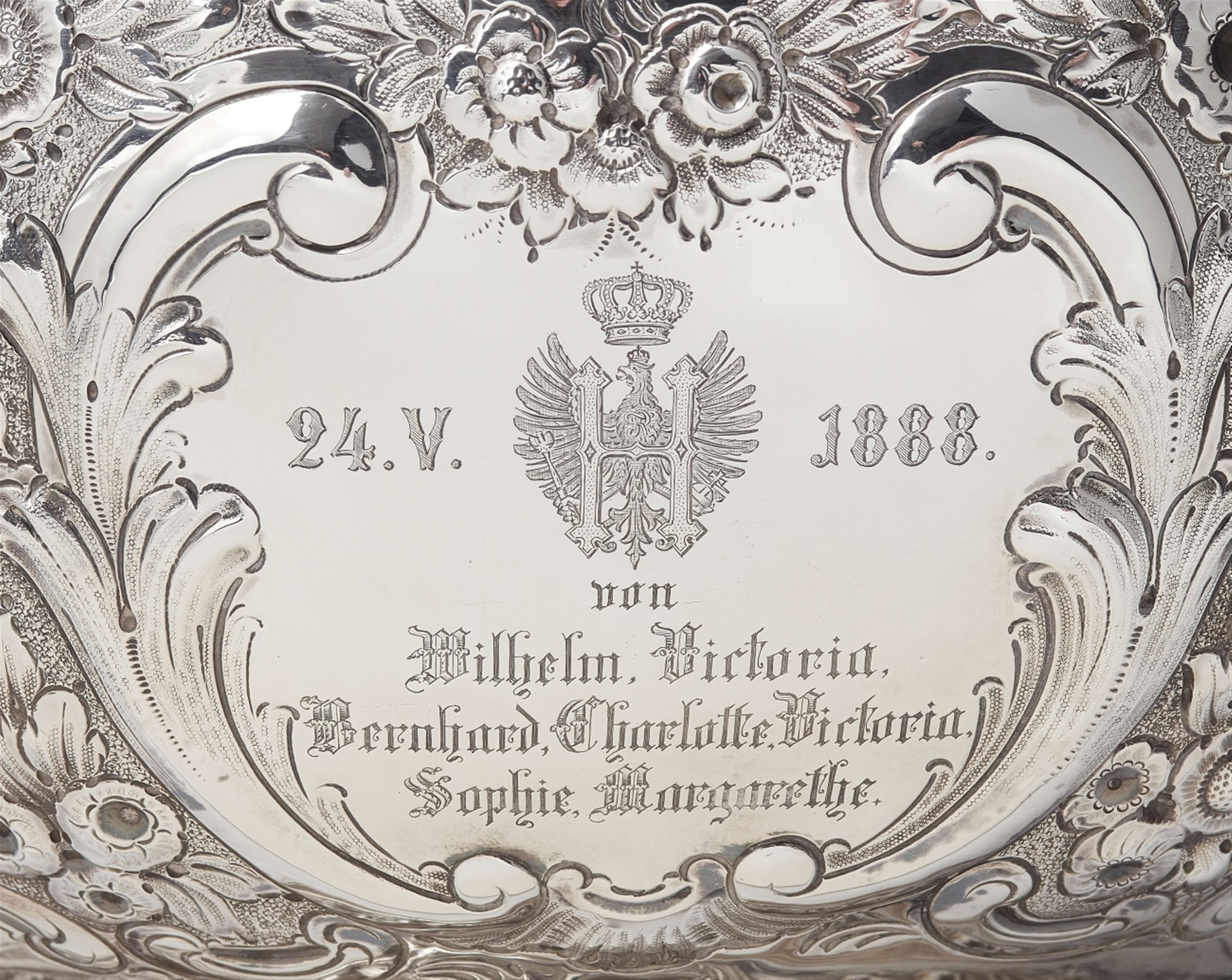 A London silver punch bowl made for Prince Henry of Prussia - image-2