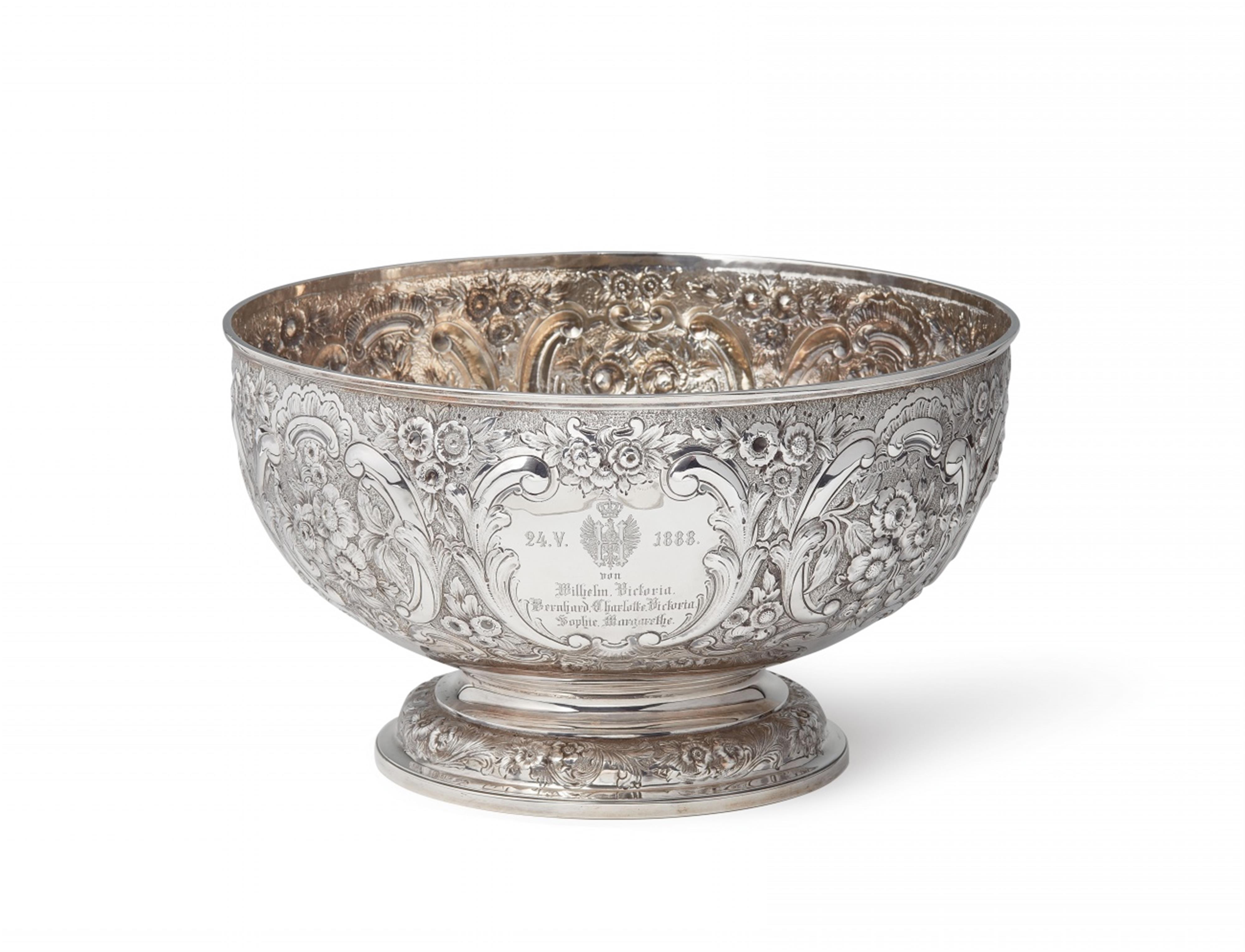 A London silver punch bowl made for Prince Henry of Prussia - image-1