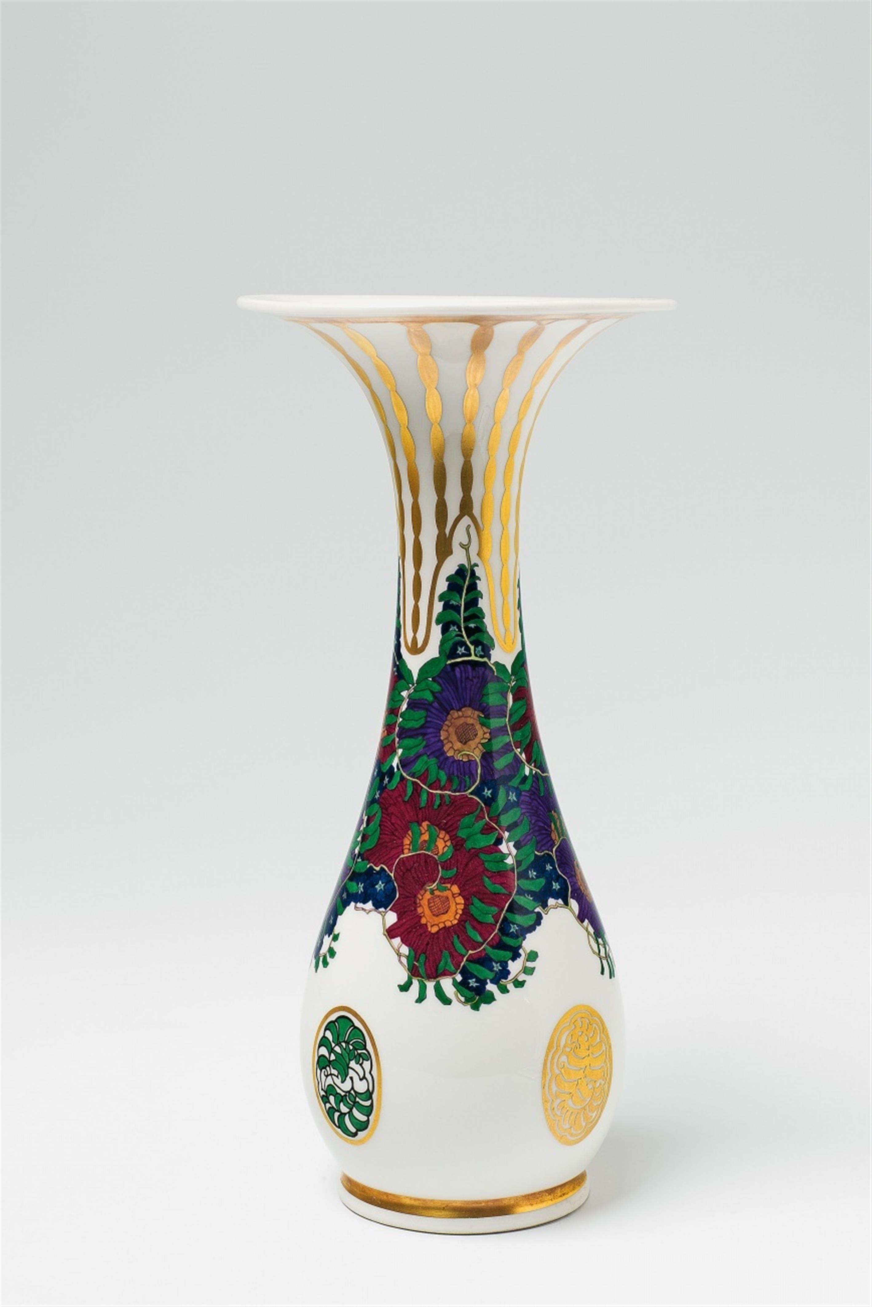 Vase mit Jugendstildekor - image-1