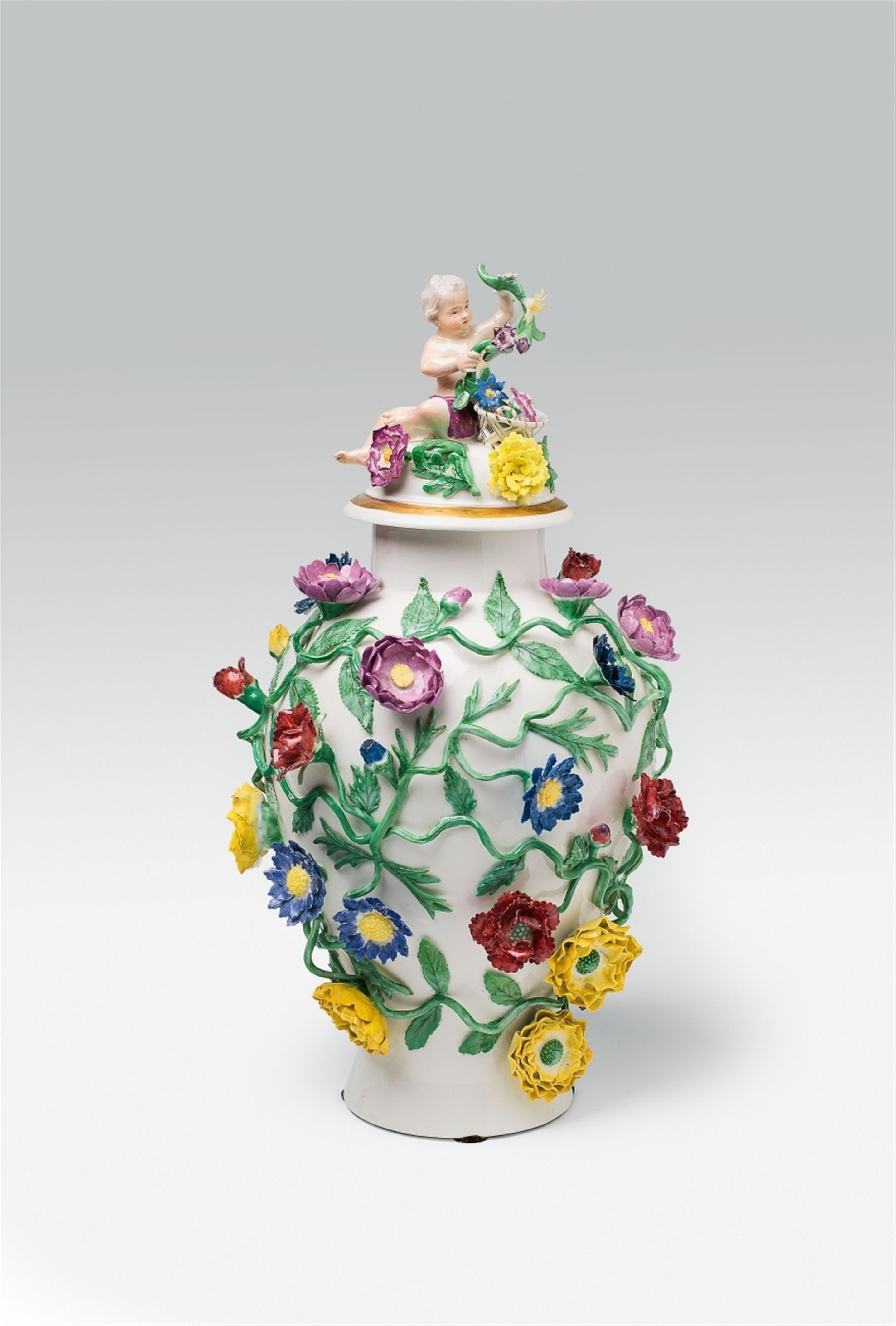 A Wegely porcelain vase and cover - image-1