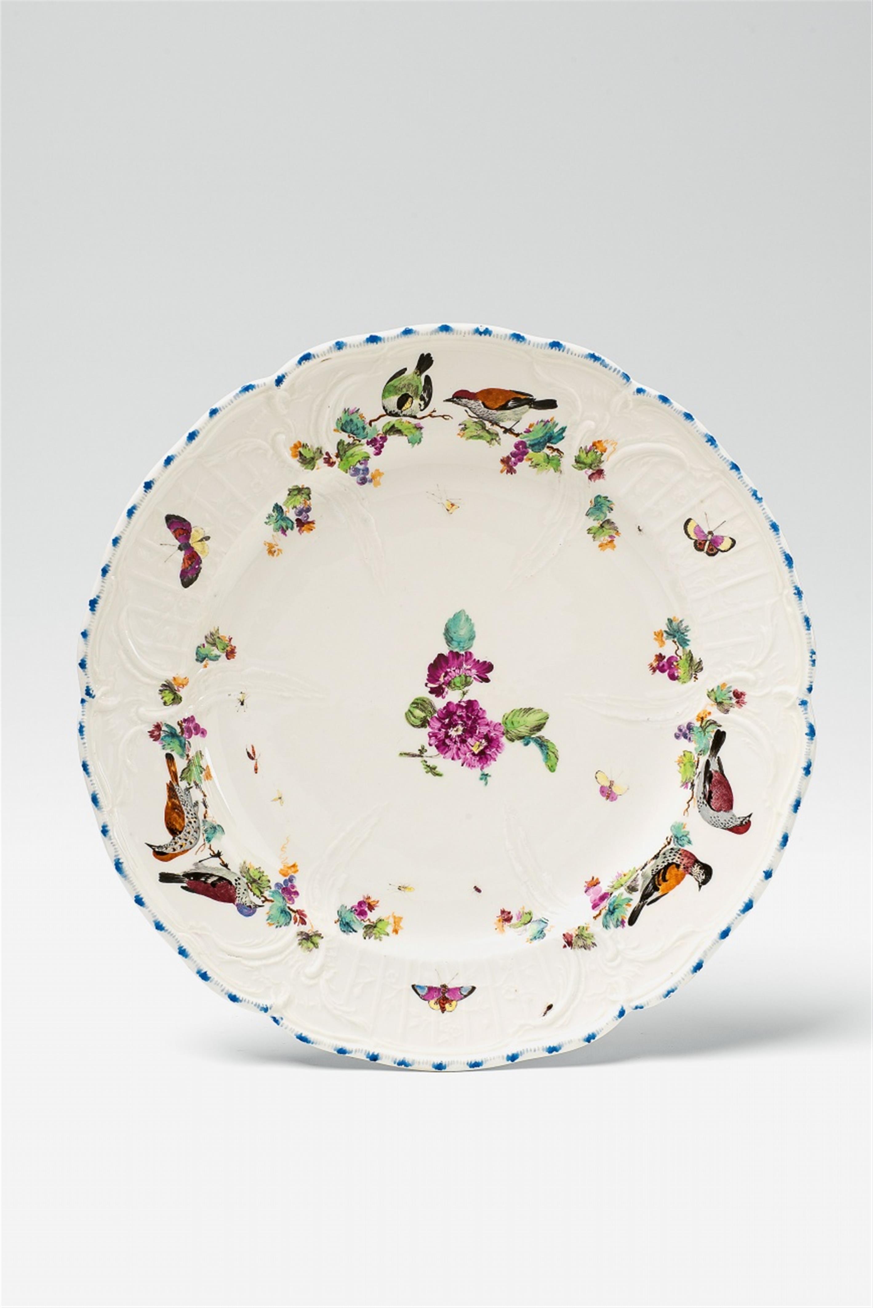 A Berlin KPM porcelain plate from the dinner service for Friedrich Ehrenreich von Ramin - image-1