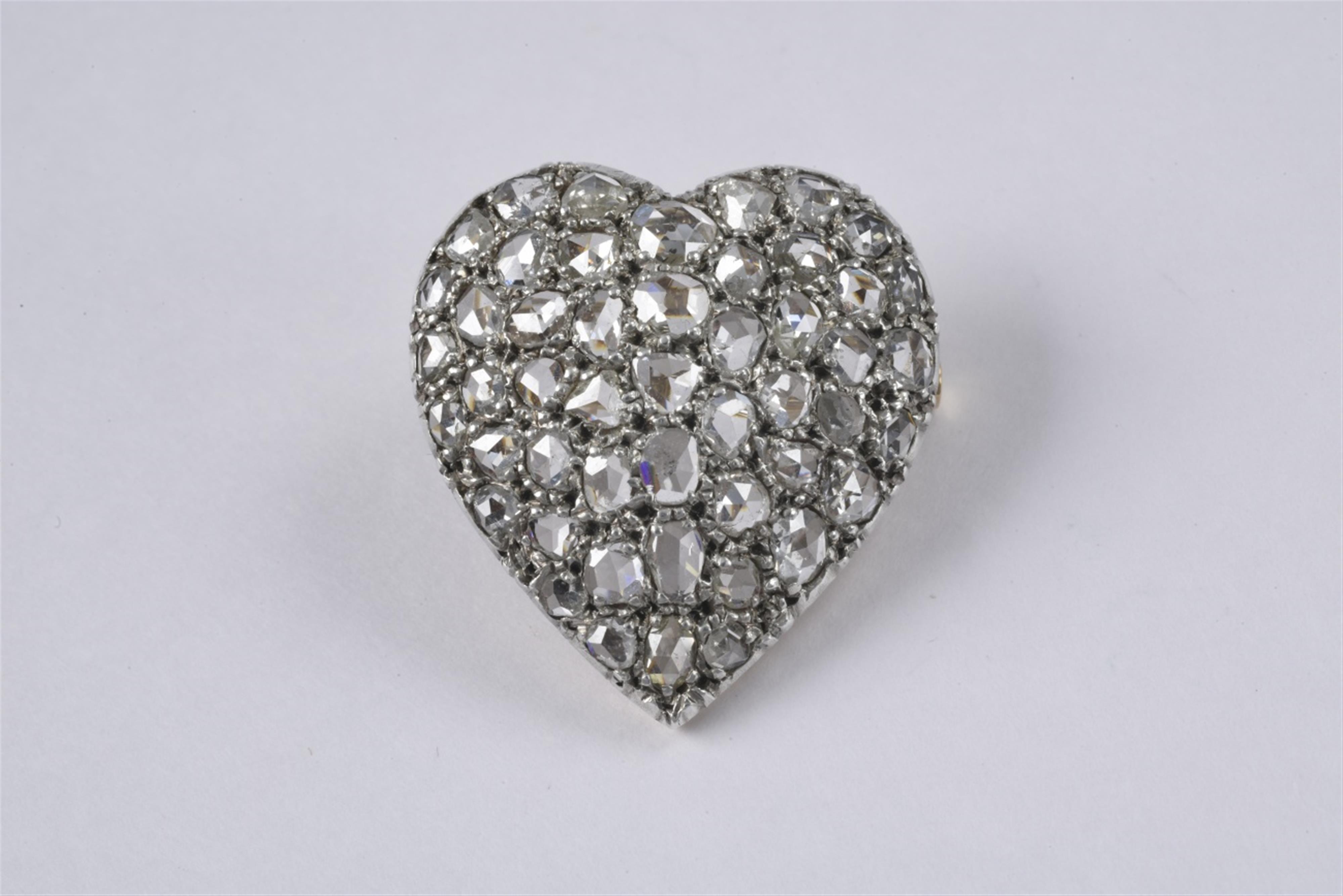 A diamond pendant brooch - image-1
