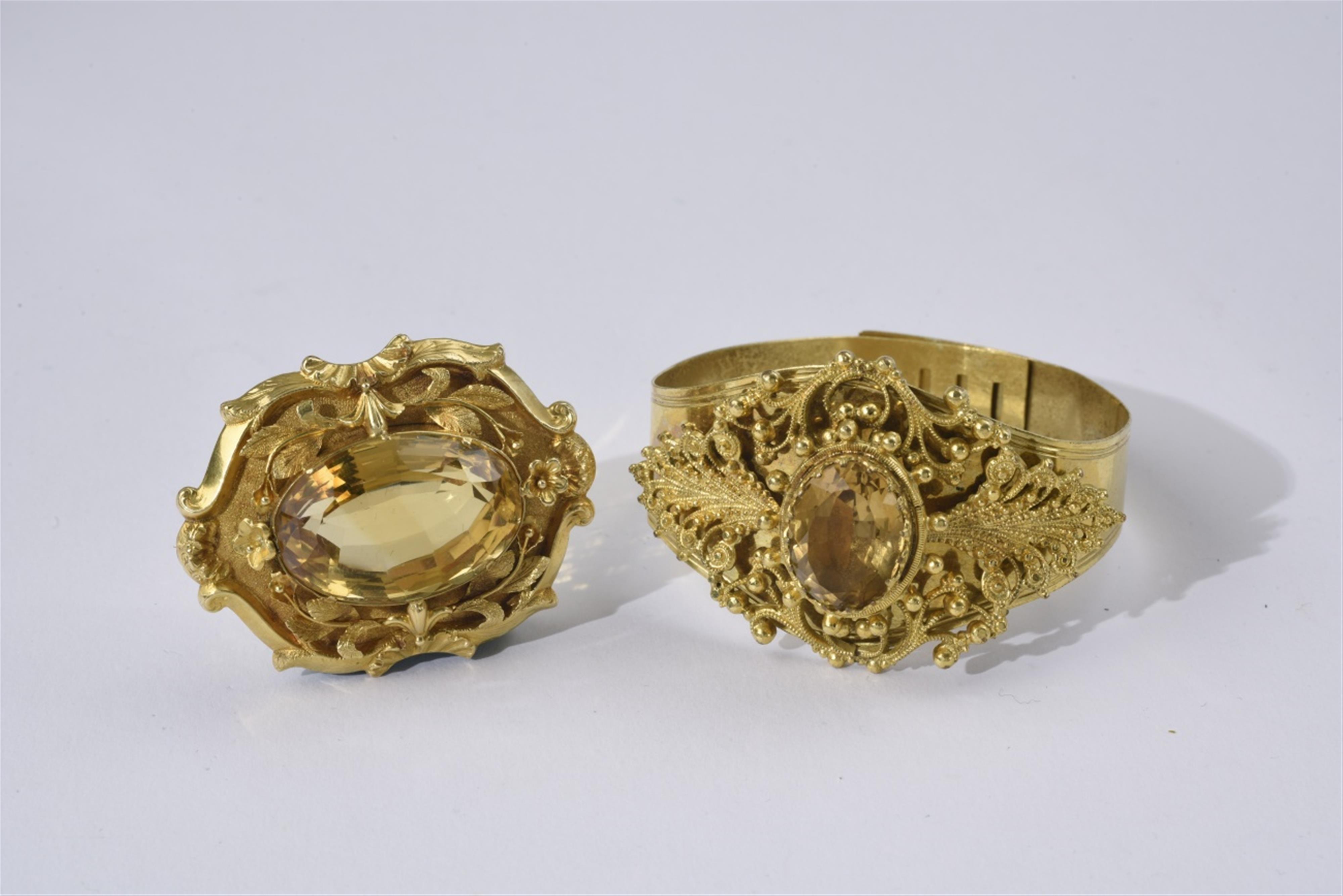 A citrine brooch and bangle - image-1