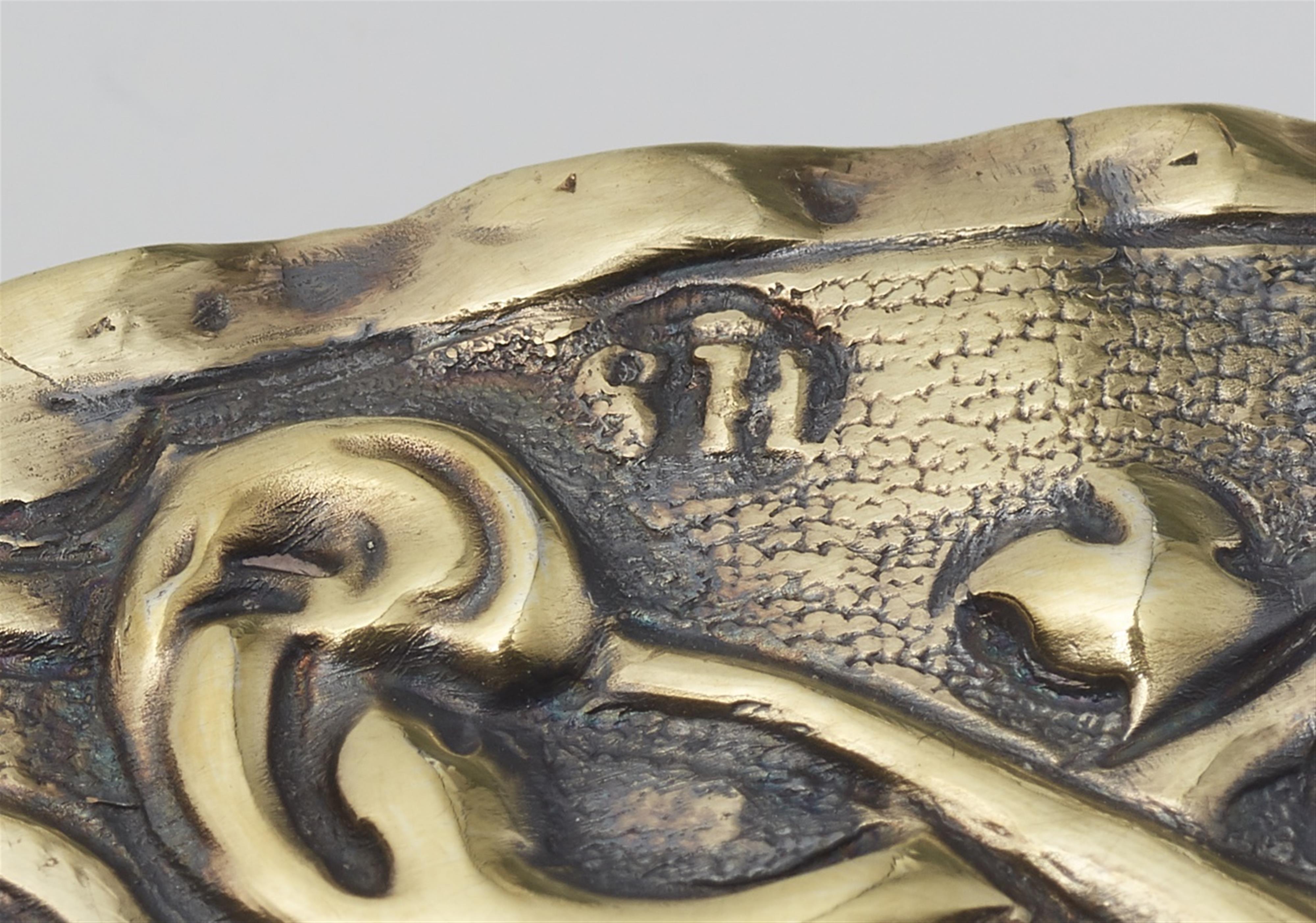 A small Augsburg silver gilt sideboard dish - image-2