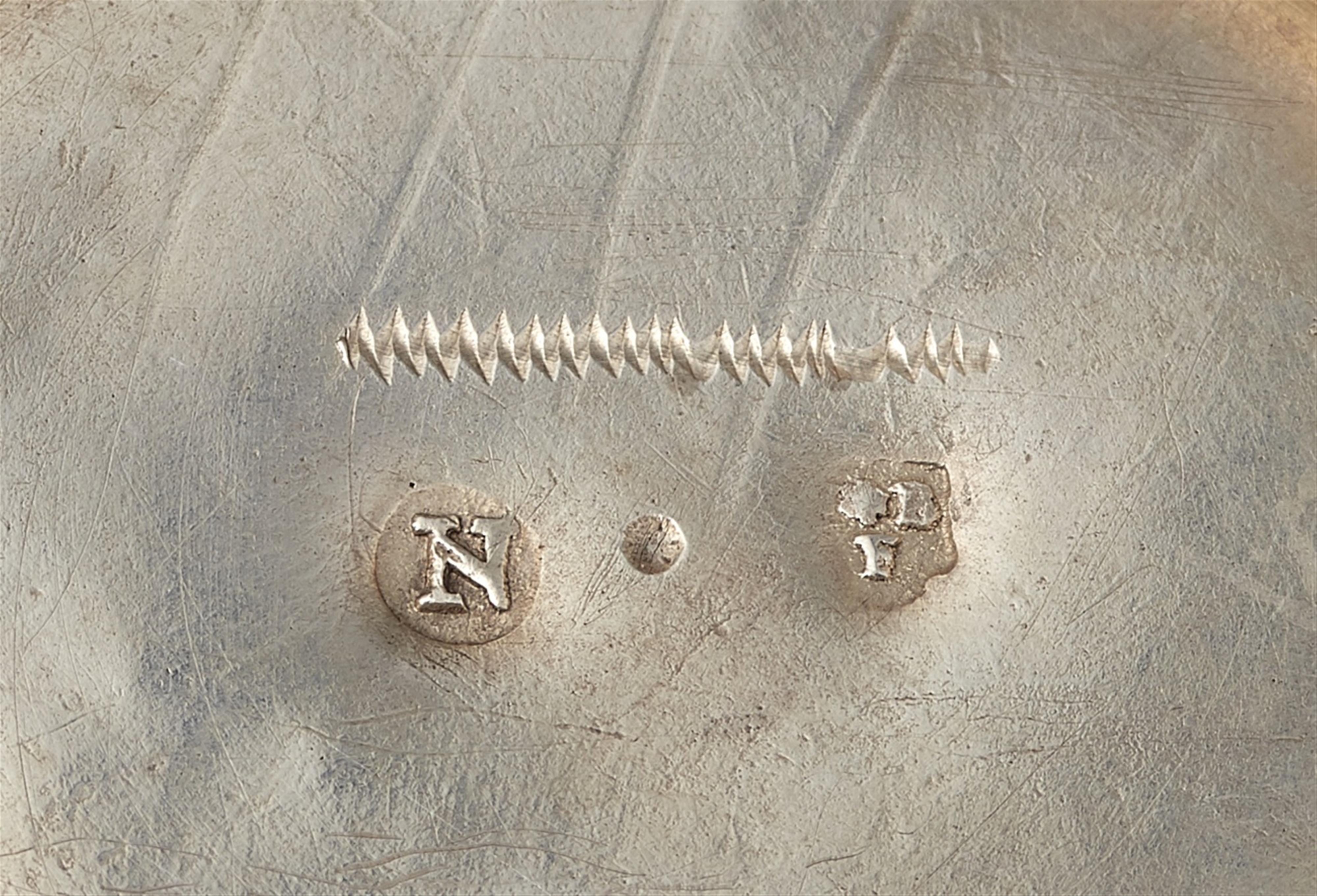 A Nuremberg Régence parcel gilt silver beaker - image-2