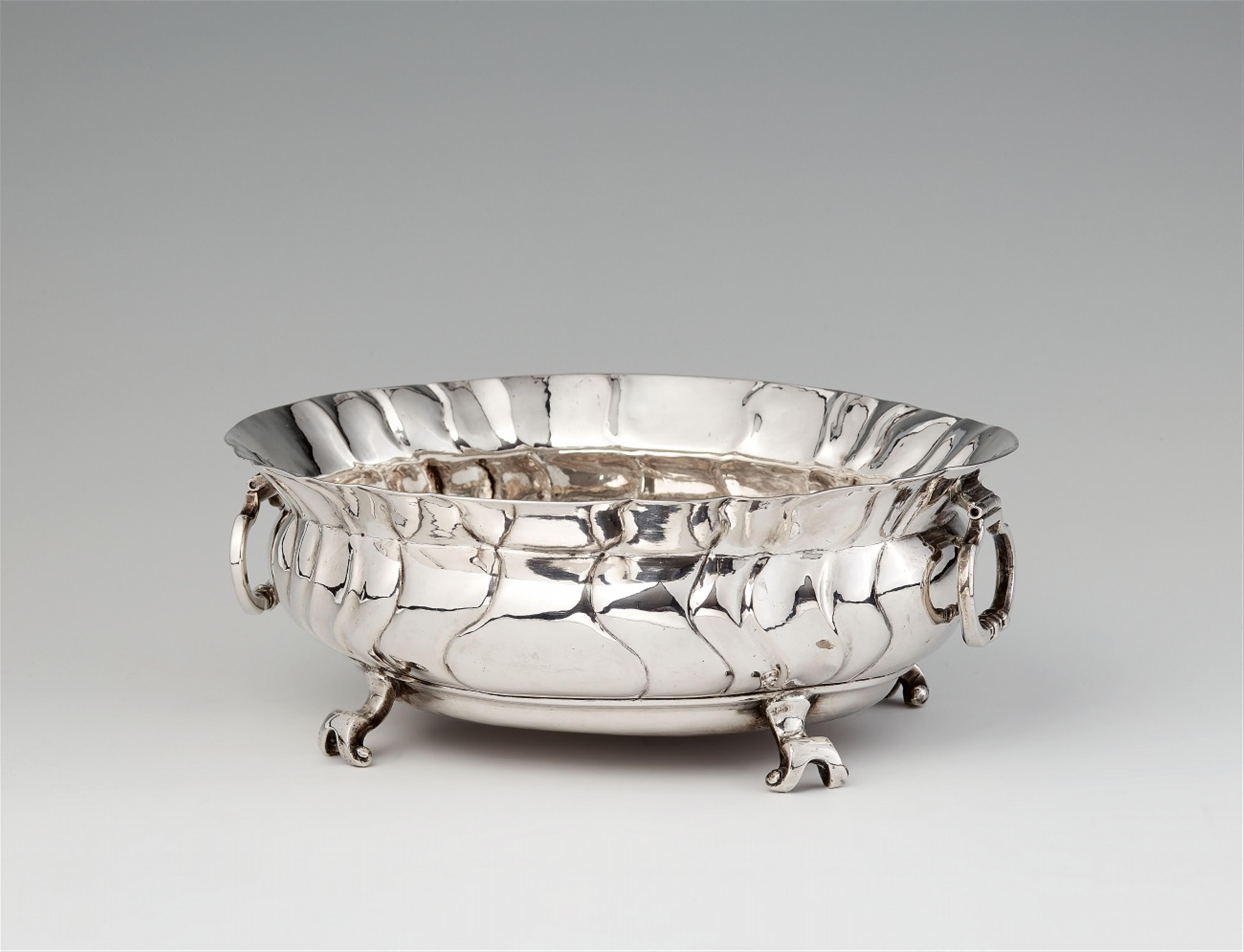 A Schwerin silver dish - image-1