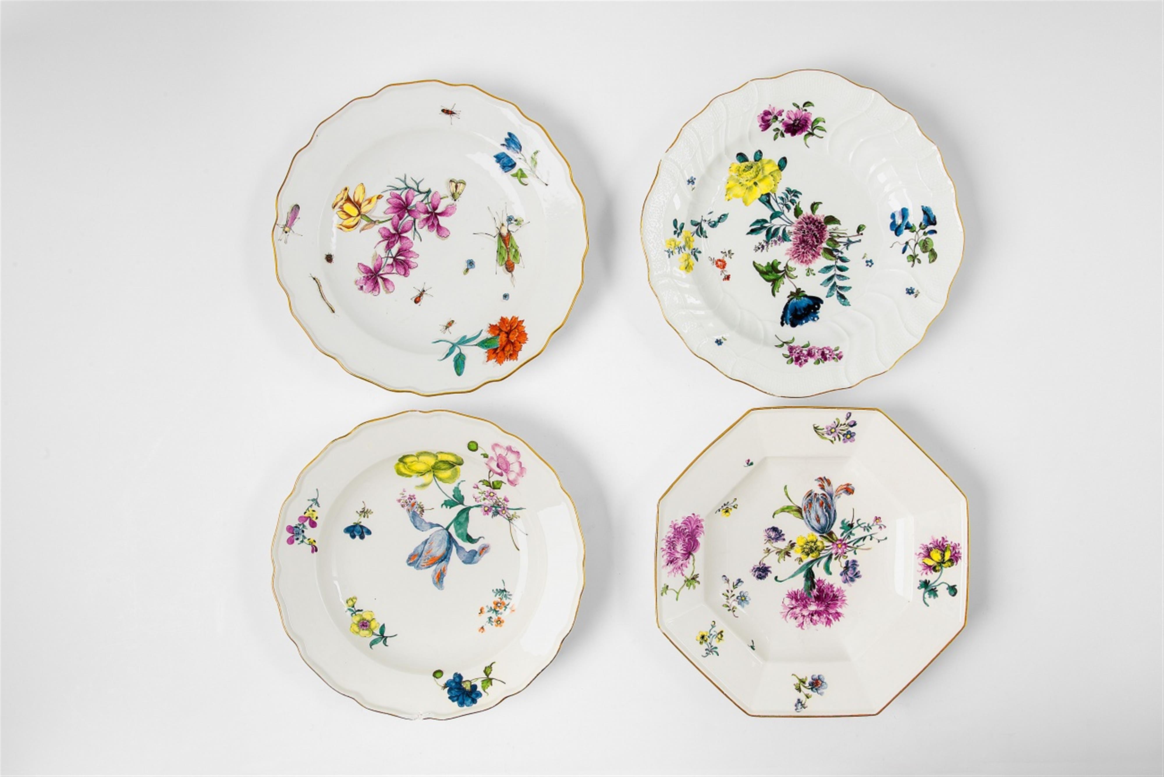 Four Meissen porcelain plates with floral decor - image-1