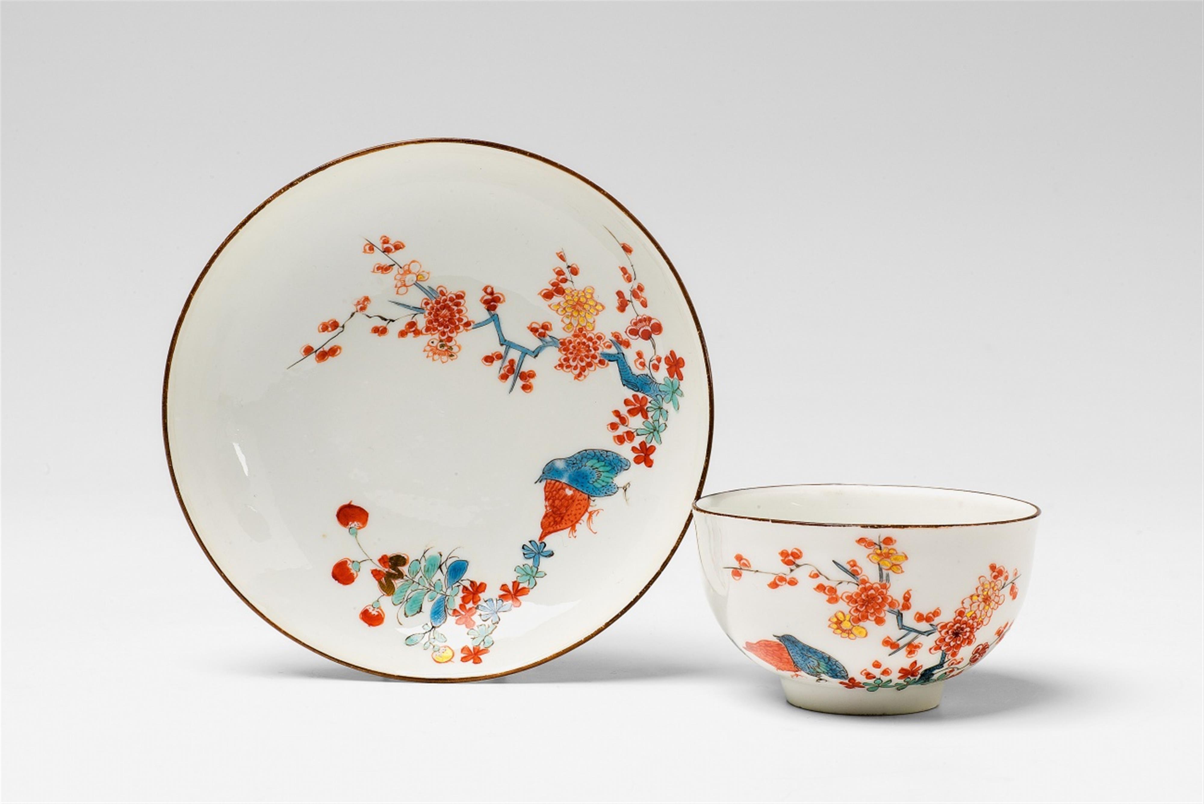 A Meissen porcelain teabowl with quail decor - image-1