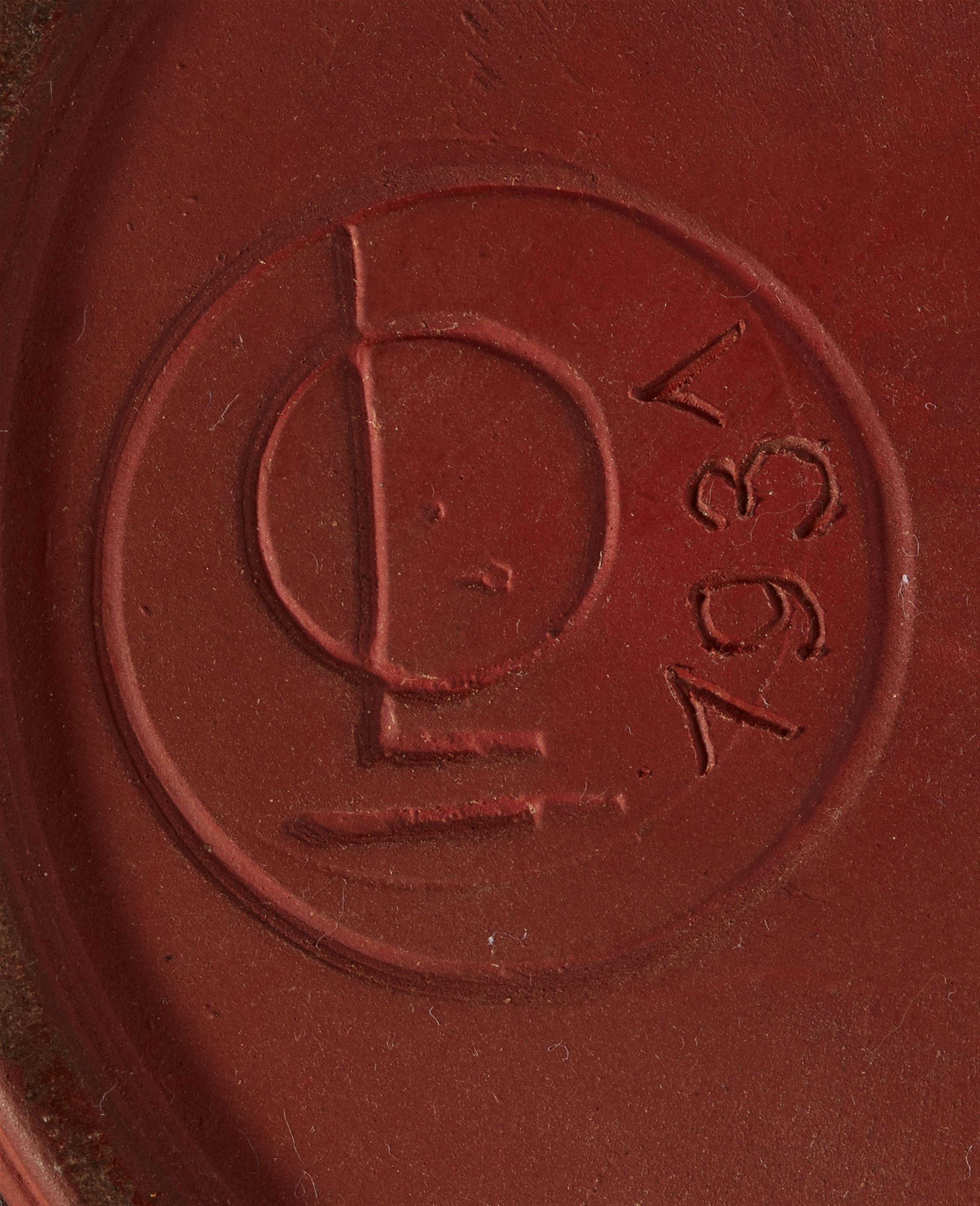 A large red earthenware jar by Otto Lindig - image-2
