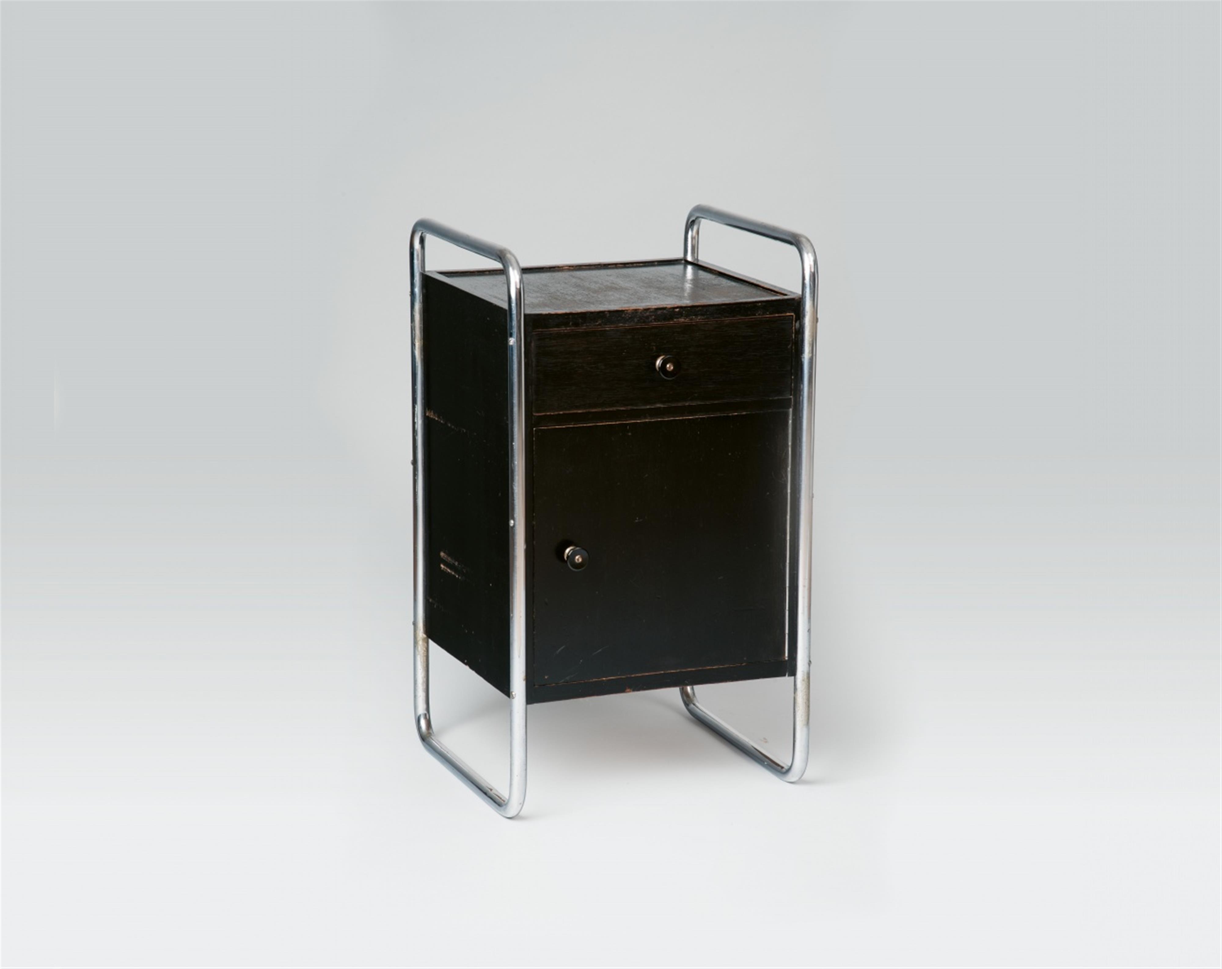 A Thonet bedside table "M 2" - image-1