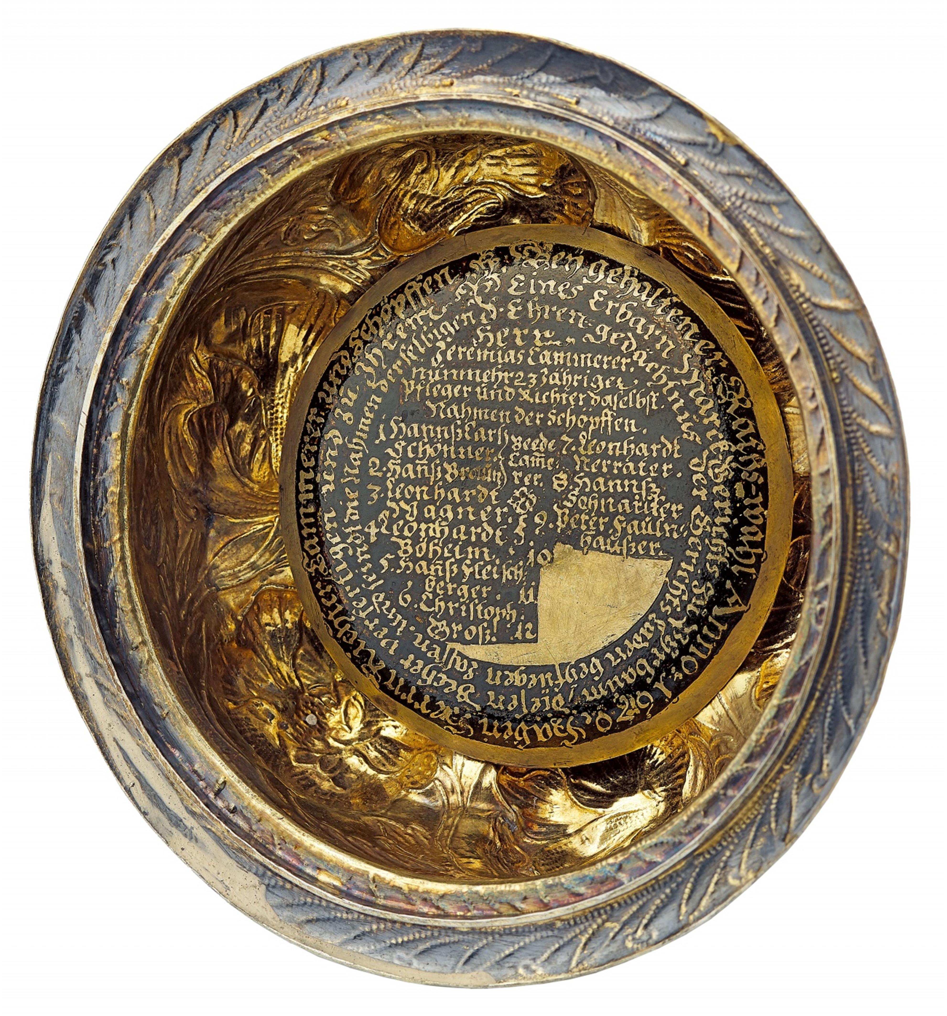 A Nuremberg silver gilt chalice made for the market law court of Pyrbaum - image-4