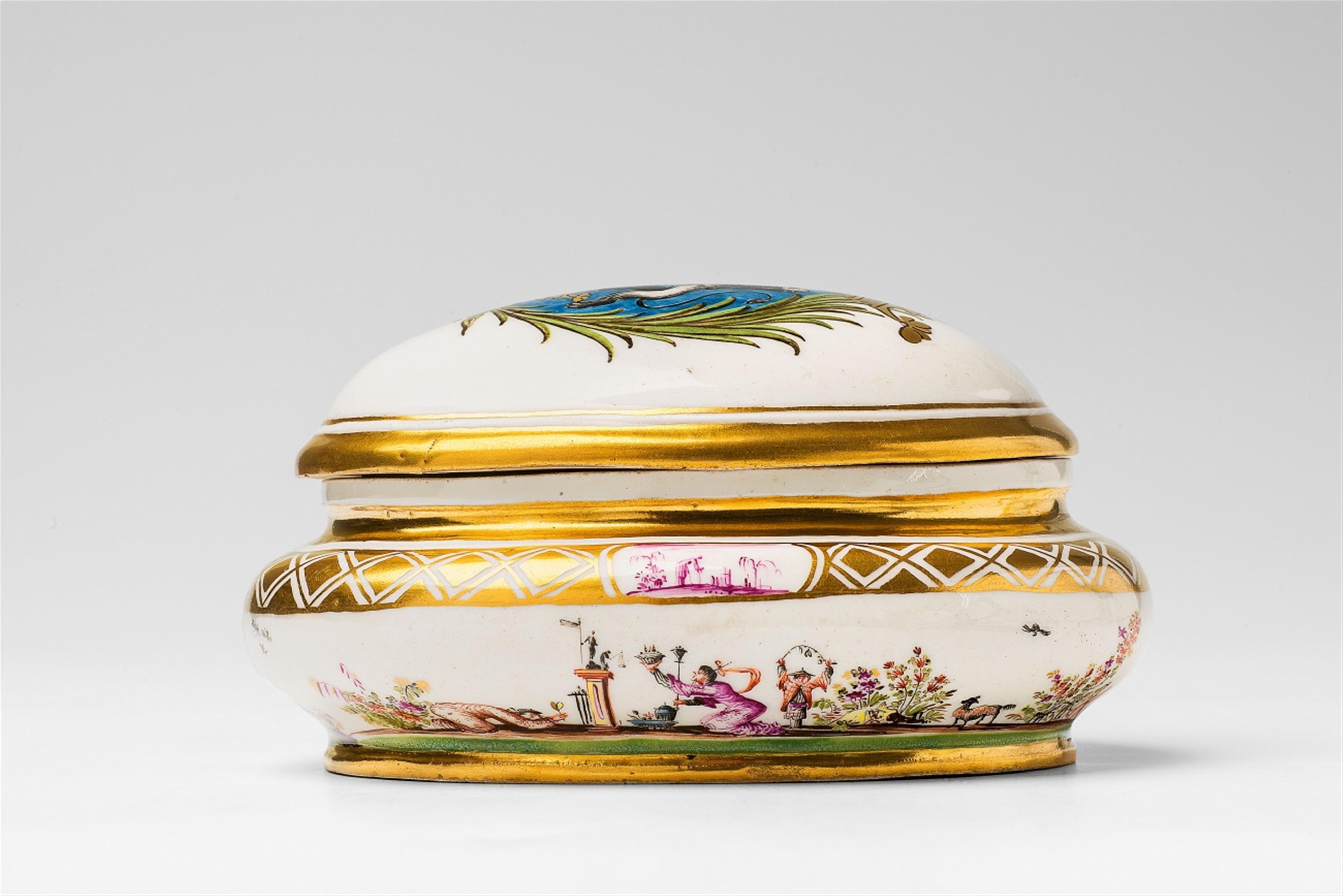 A Meissen porcelain sugar box with rare heraldic decor - image-2