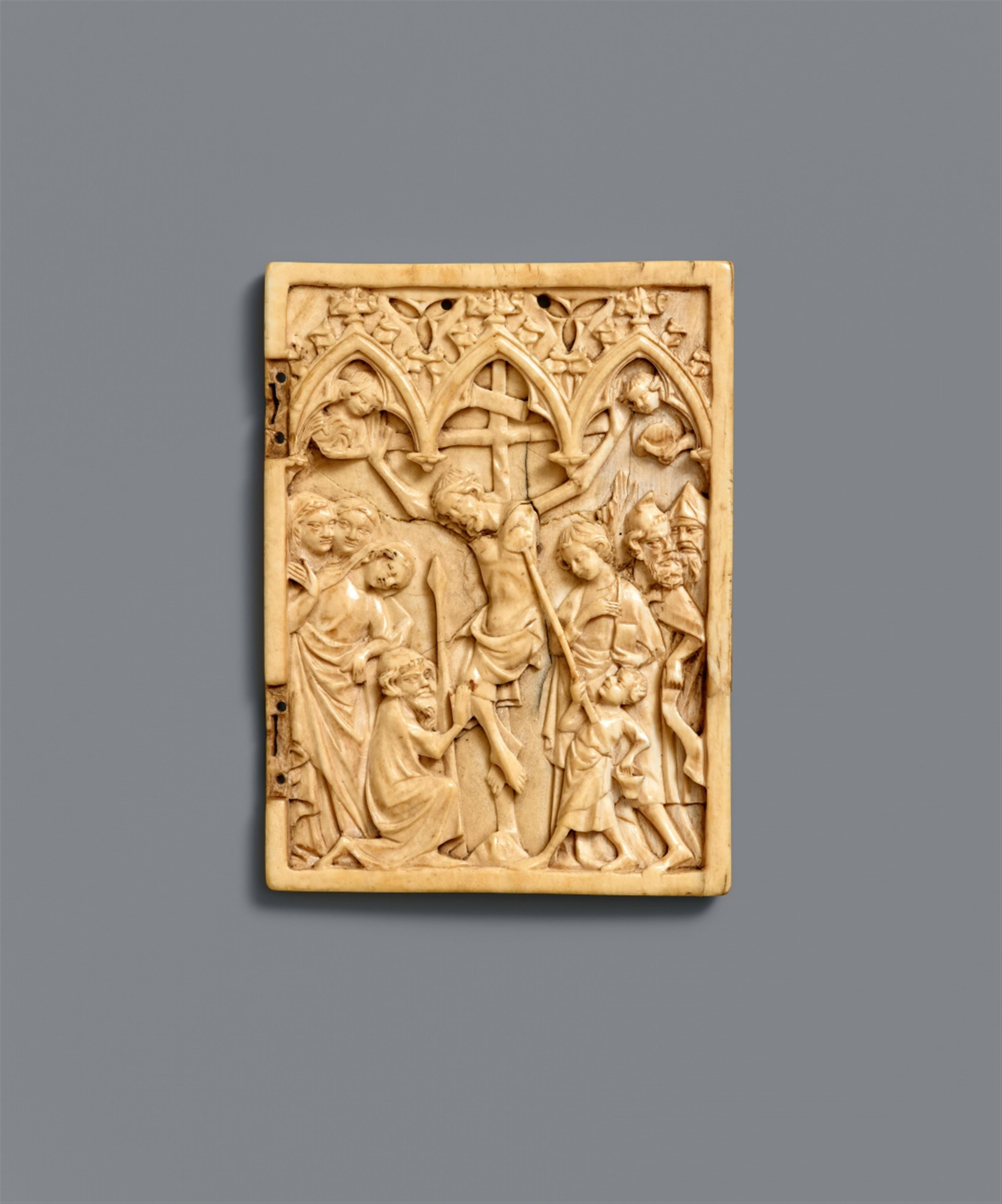 France late 14th century - A late 14th century French carved ivory relief of the Crucifixion - image-1